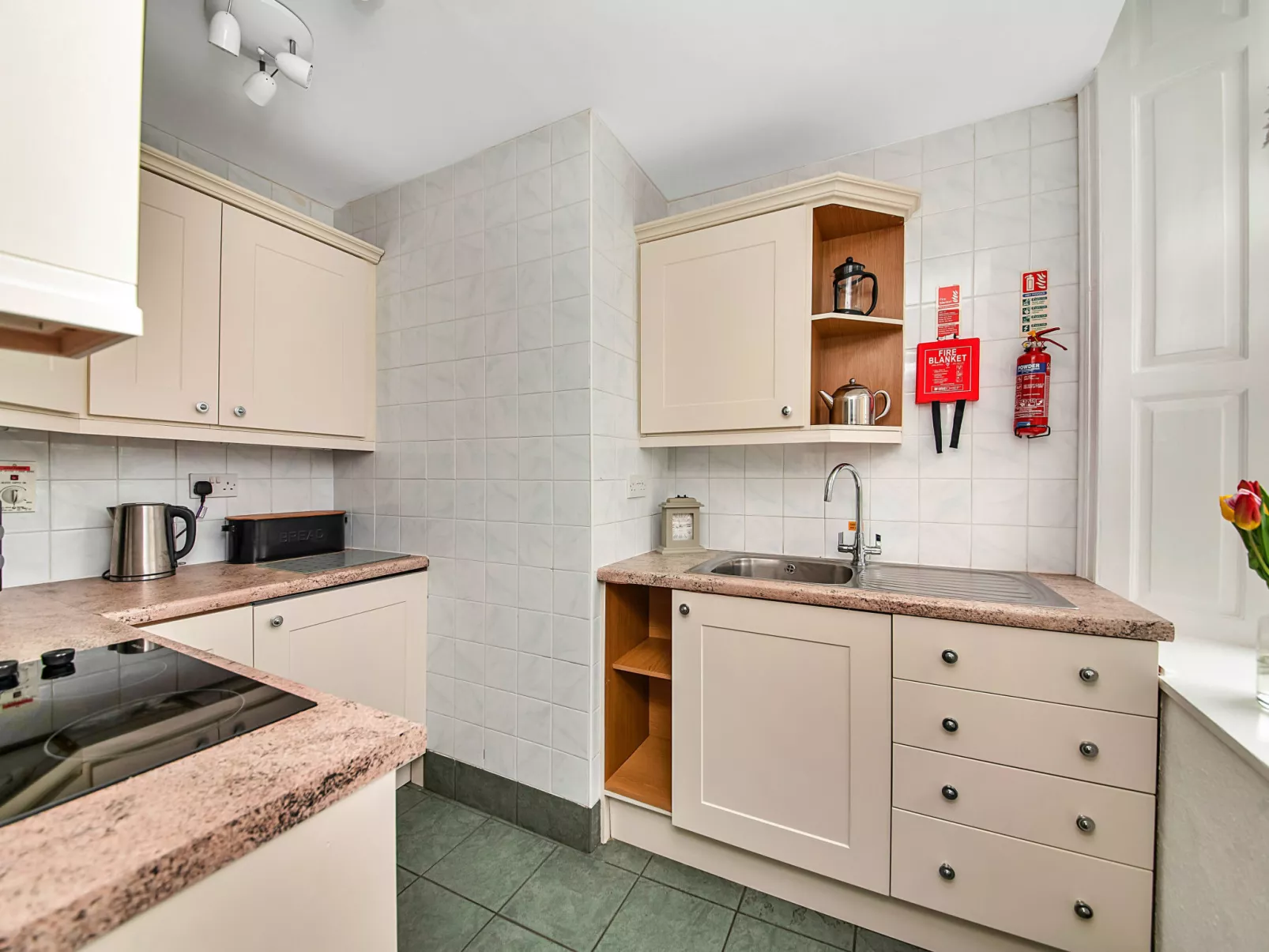 York Hall Apt - Binnen