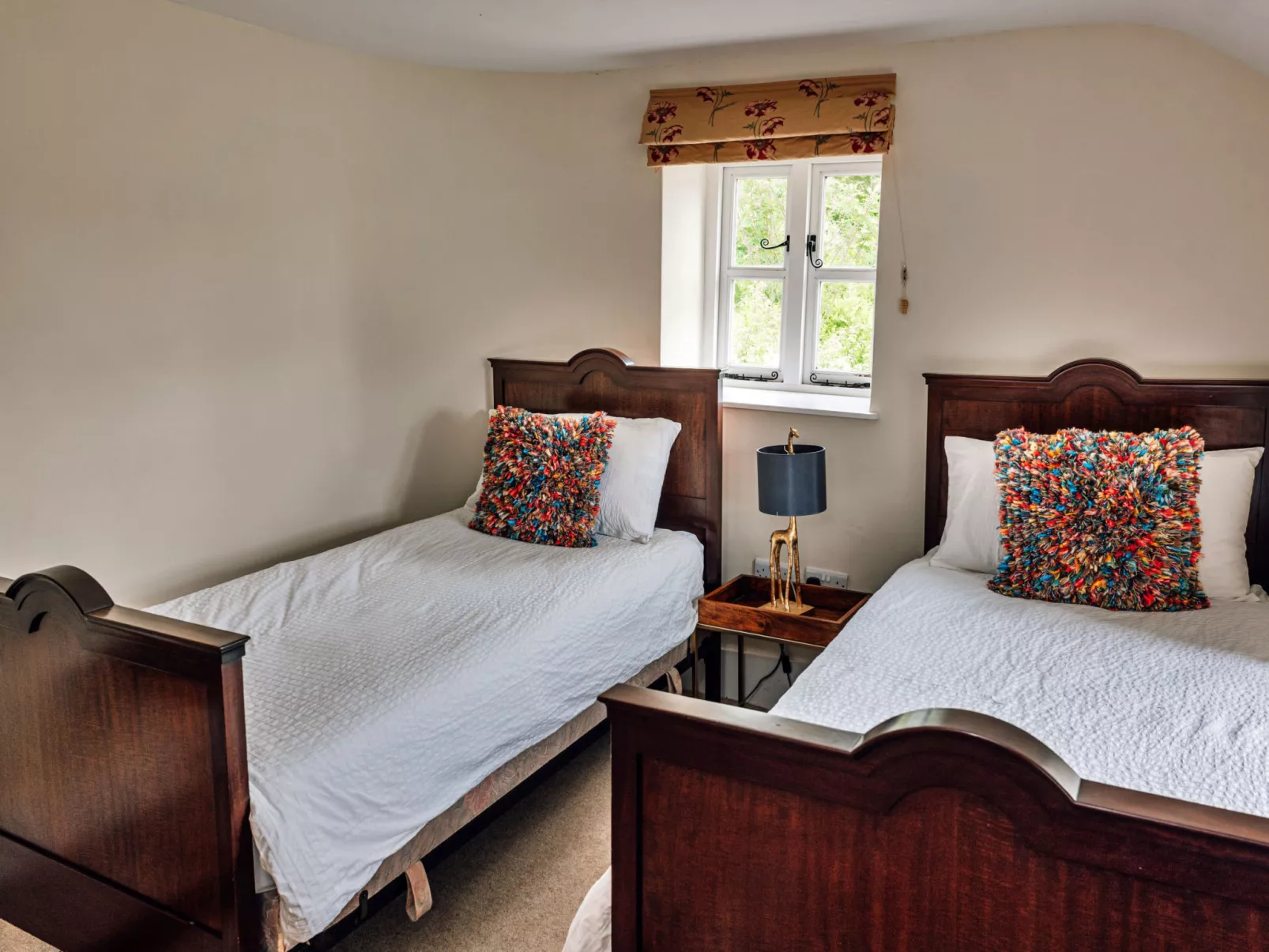 Beili Glas Cottage-Binnen