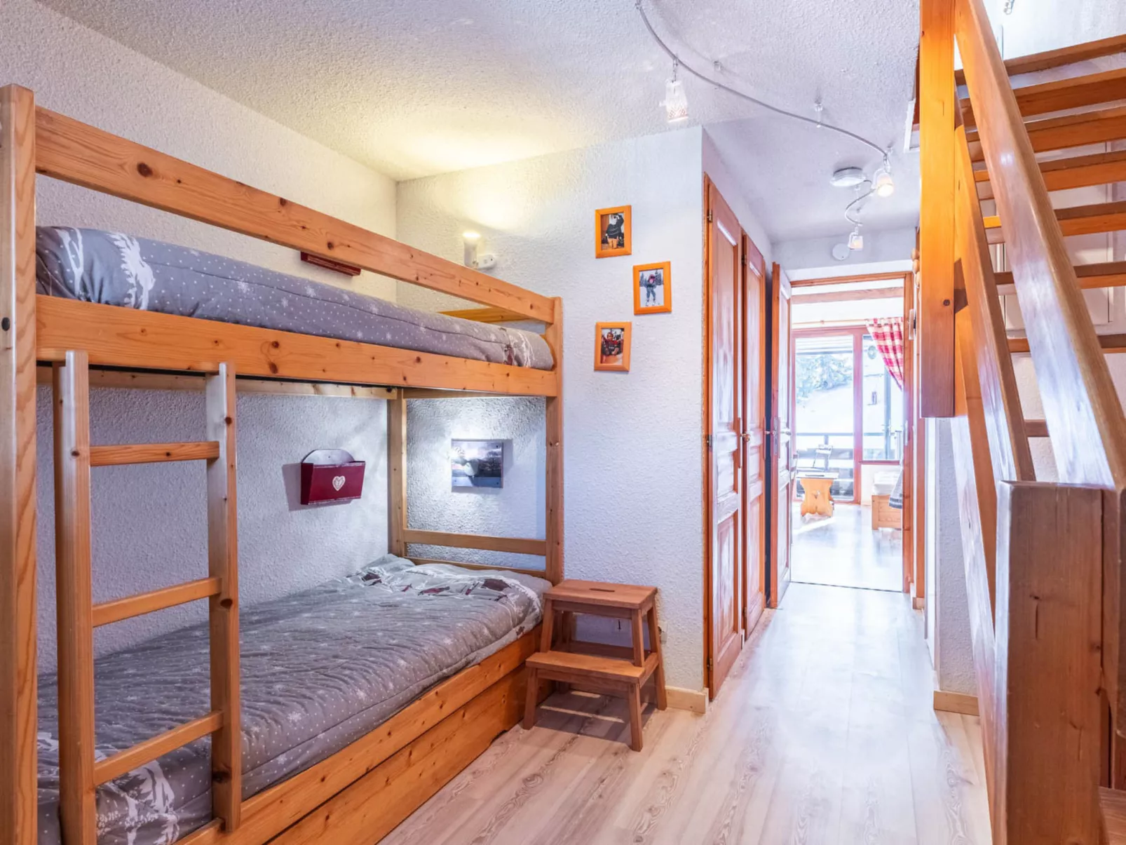 Grand Morillon-Binnen