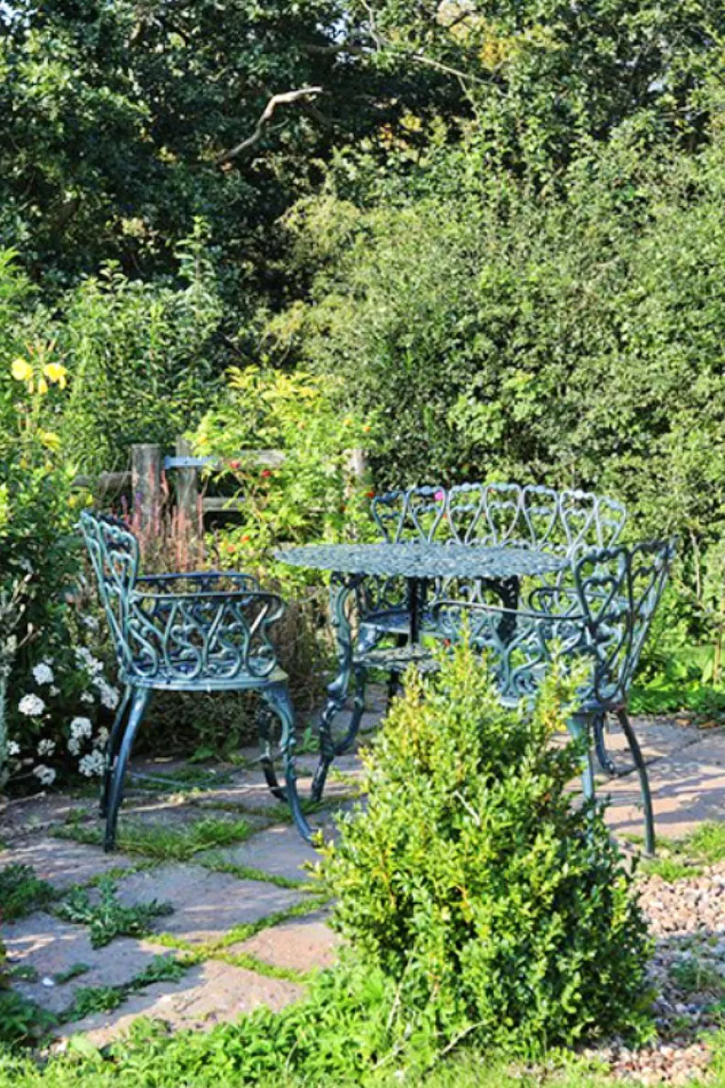 Shepherd's Lodge at Morrells Wood-Buiten