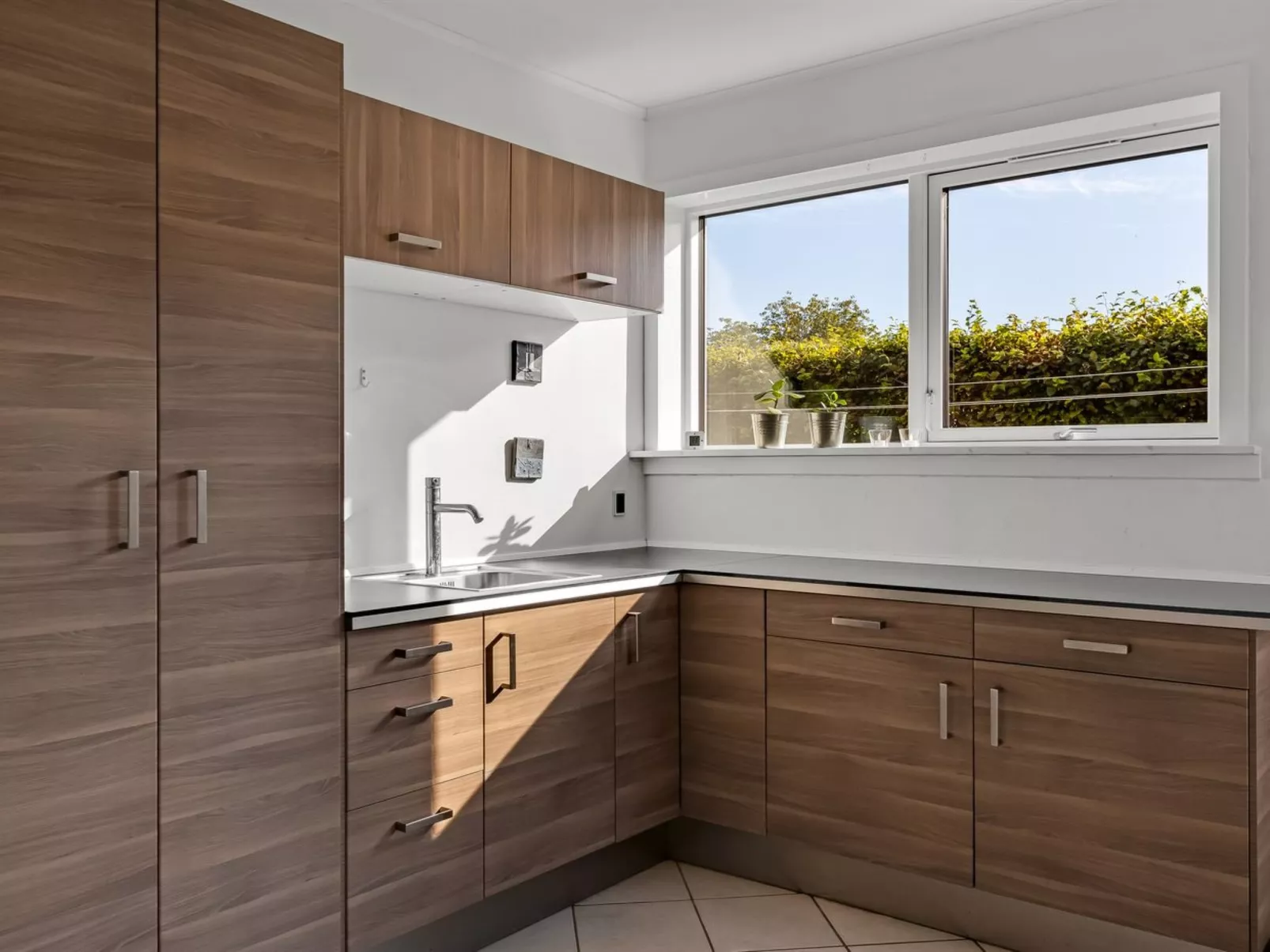 "Wraghi" - 21km from the sea-Binnen