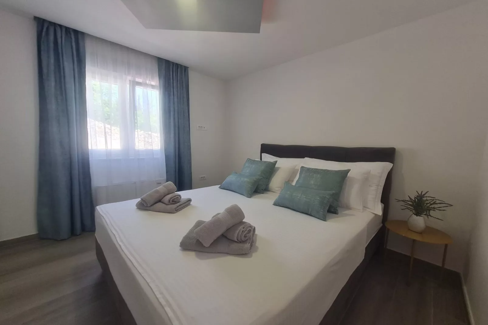 Four - Bedroom Villa-Slaapkamer