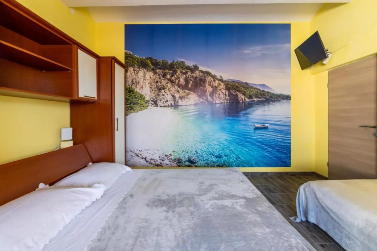 Apartments Ribarević - Three Bedroom Apartment With Terrace and Sea View-Slaapkamer