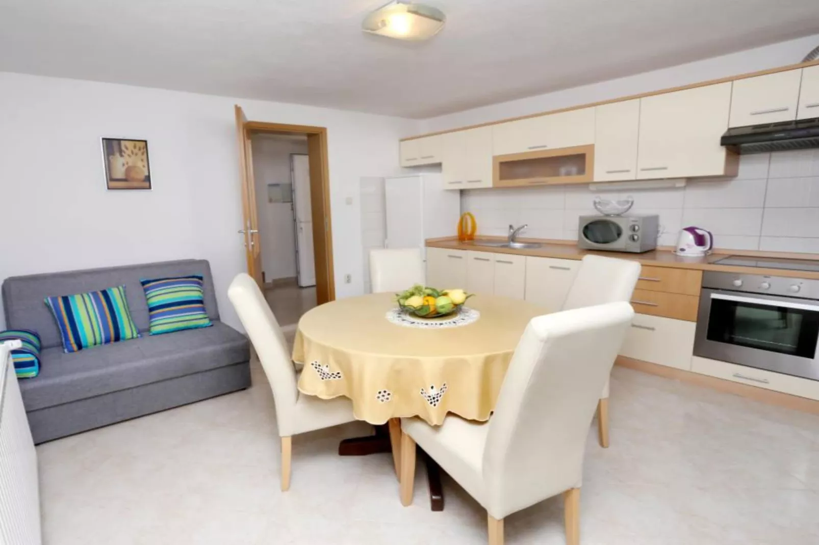 One-Bedroom Apartment With Terrace And Sea View (A1)