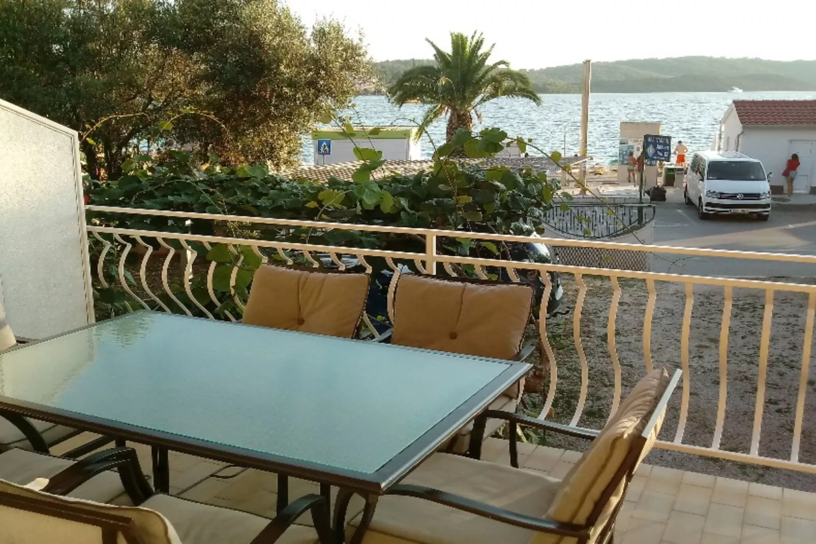 Apartments Jaman Dalmatica Čiovo - One Bedroom Apartment with Sea View and Terrace-Terrasbalkon