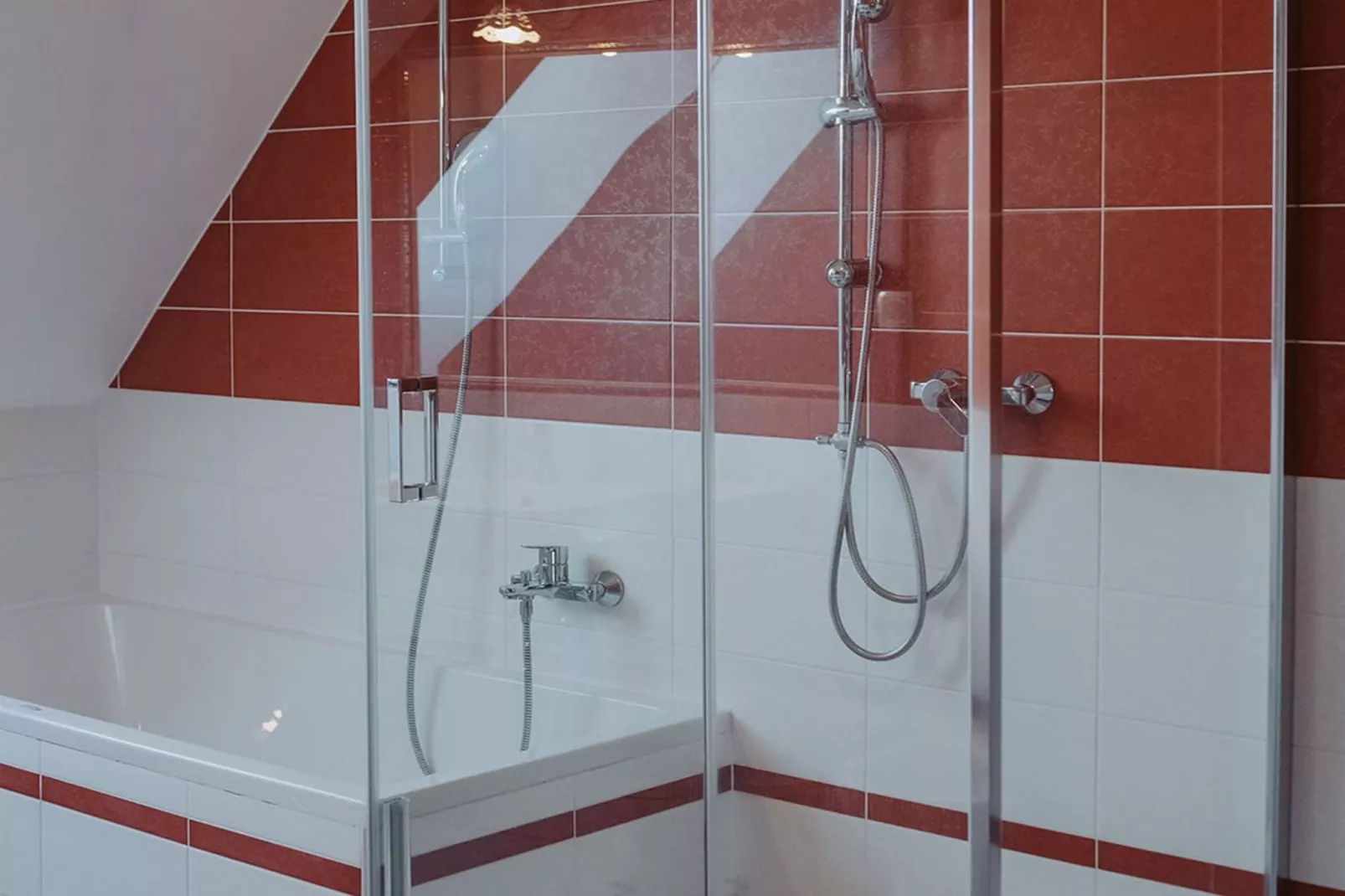 Enchanted Misty Valley Cottage Apartments - Standard One Bedroom Apartment (owner 3)-Badkamer