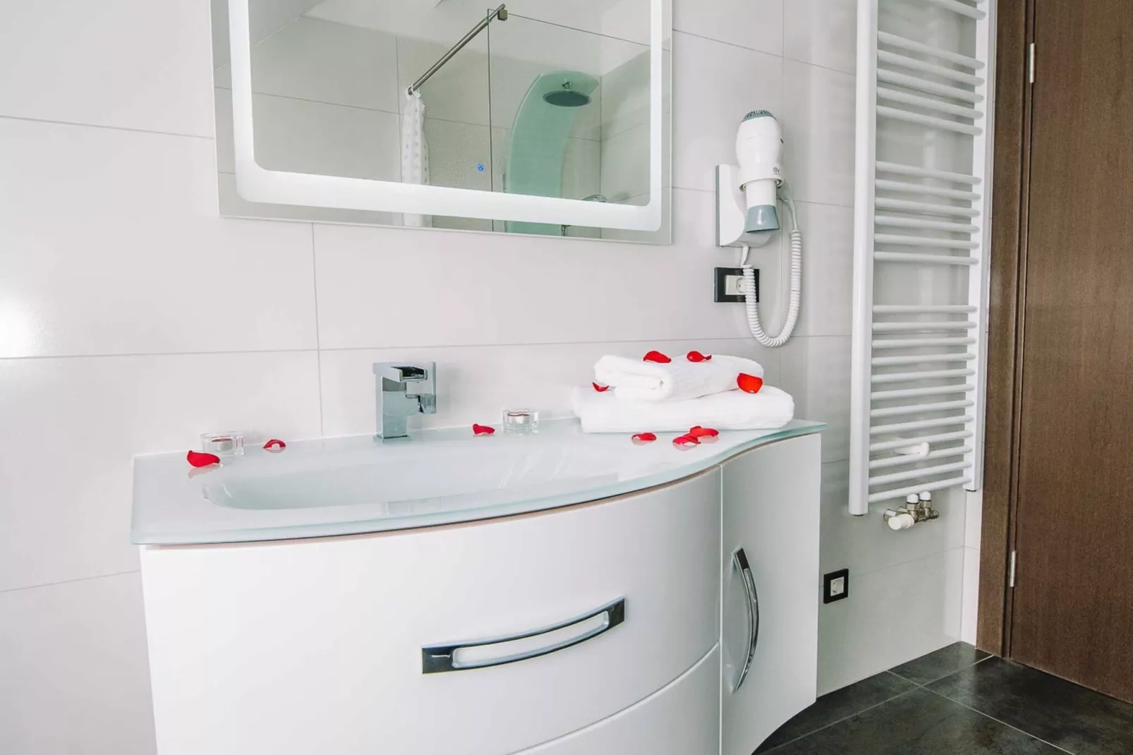 Bled Prestigious and Stylish Apartments - Two Bedroom Apartment with Balcony (owner 5)-Badkamer