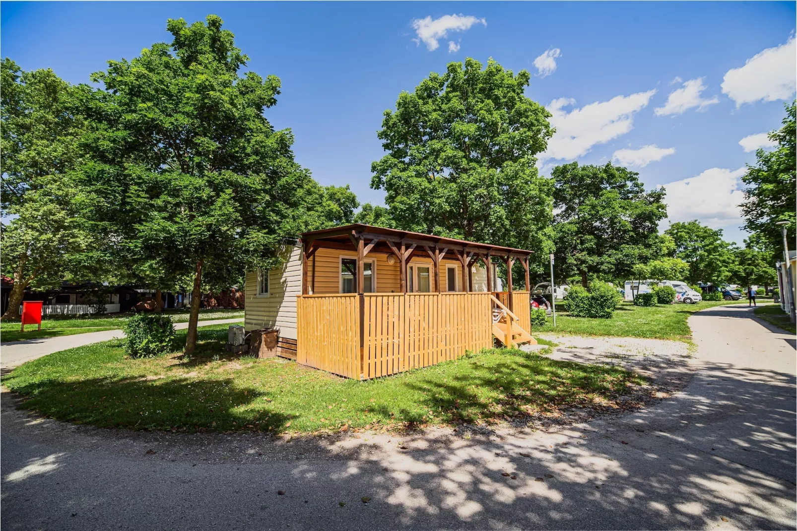 Waterside Retreat Mobile Homes with Thermal Riviera Tickets - Three Bedroom Mobile Home with Lake View  (owner 3)-Buitenlucht