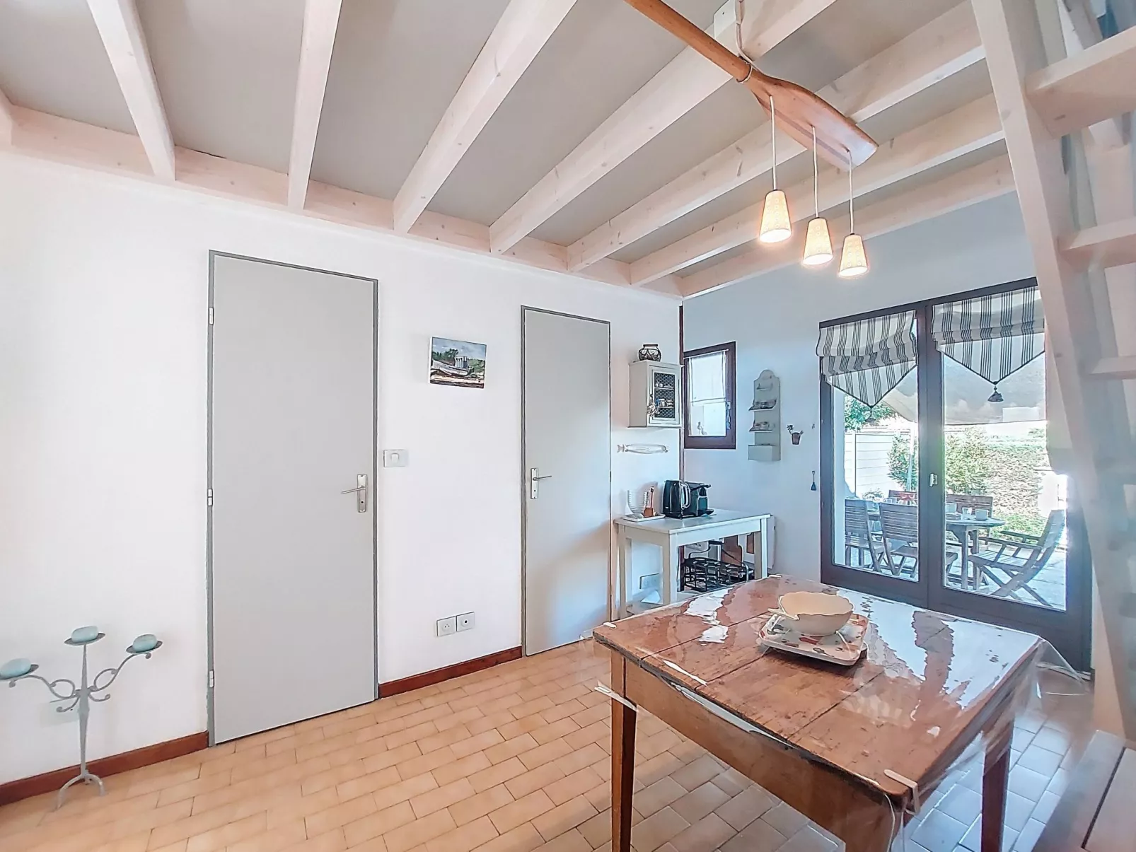 Les Charmilles-Binnen