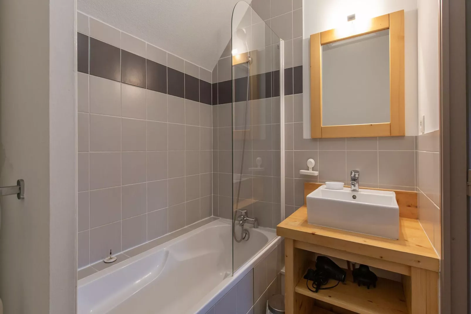 J. de Balnea B N°205 - 4P6-Badkamer