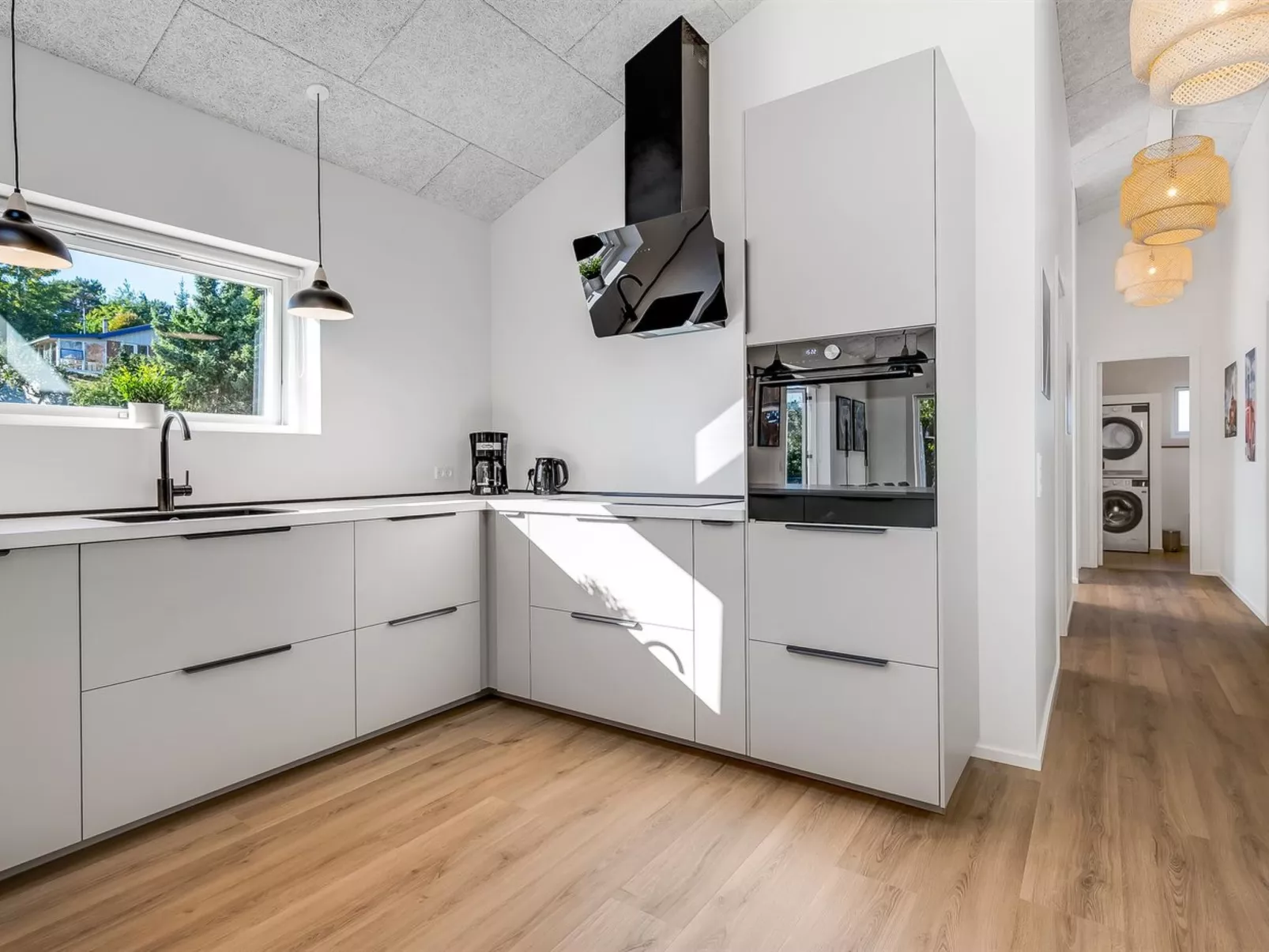 "Assa" - 500m from the sea-Binnen