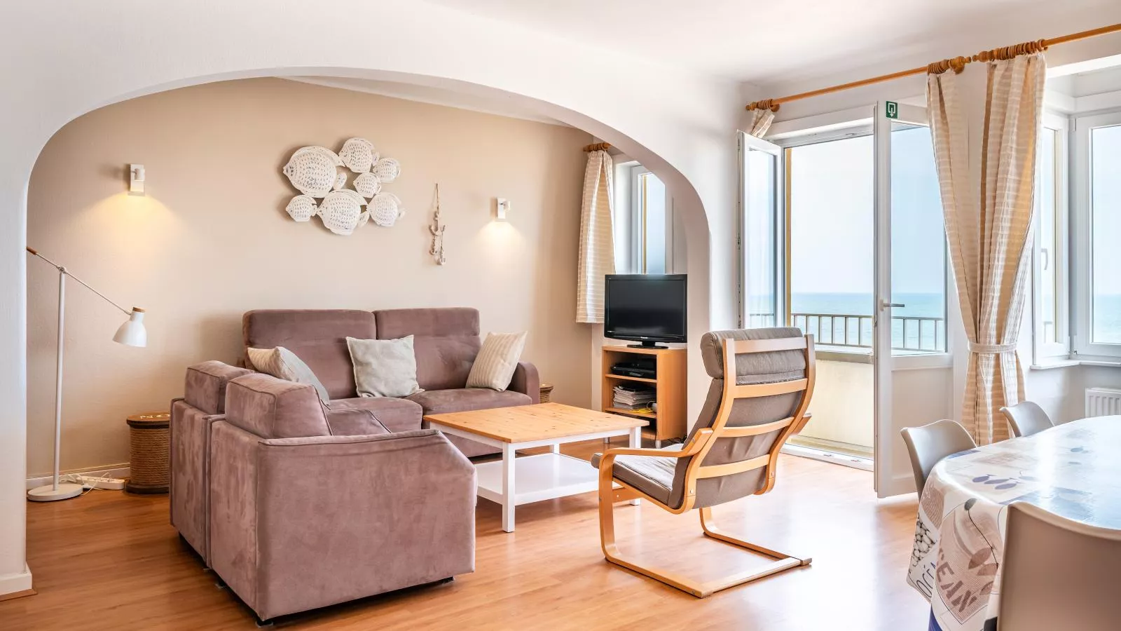 Nepto troisième-Woonkamer