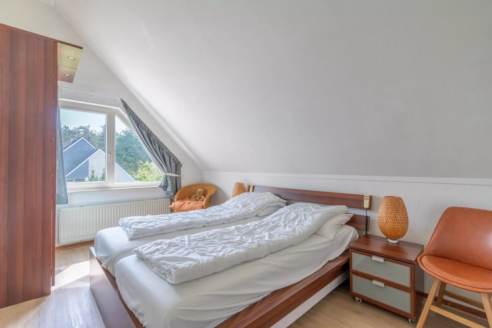 Kamperfoelie 61-Slaapkamer