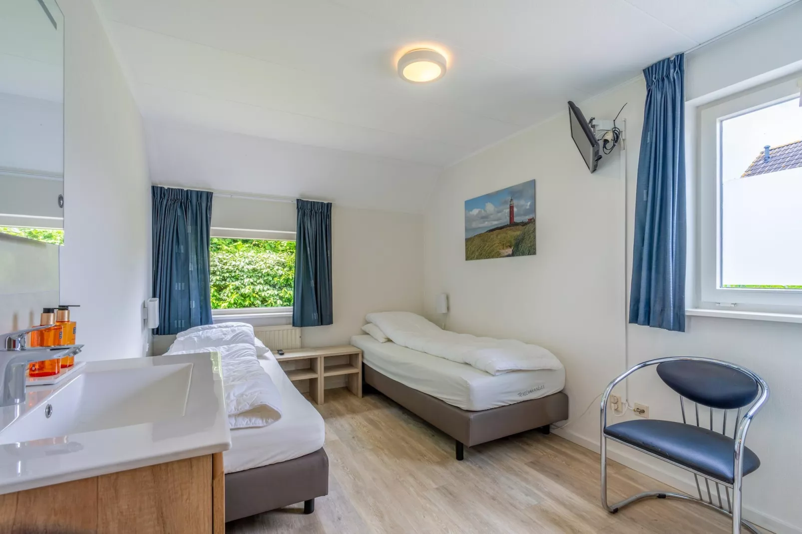 Kamperfoelie 27-Slaapkamer