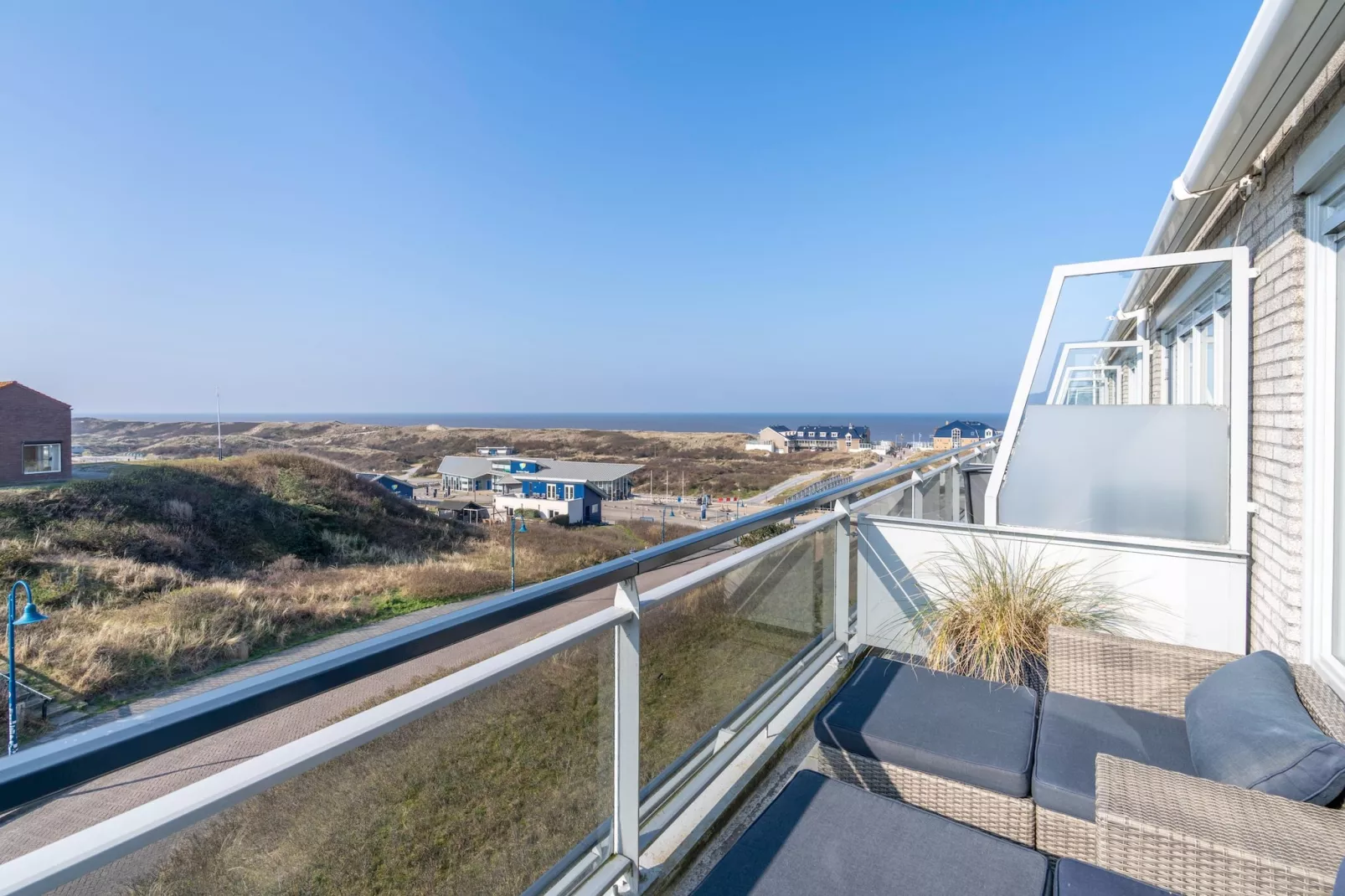 Juliana 140-Uitzicht zomer