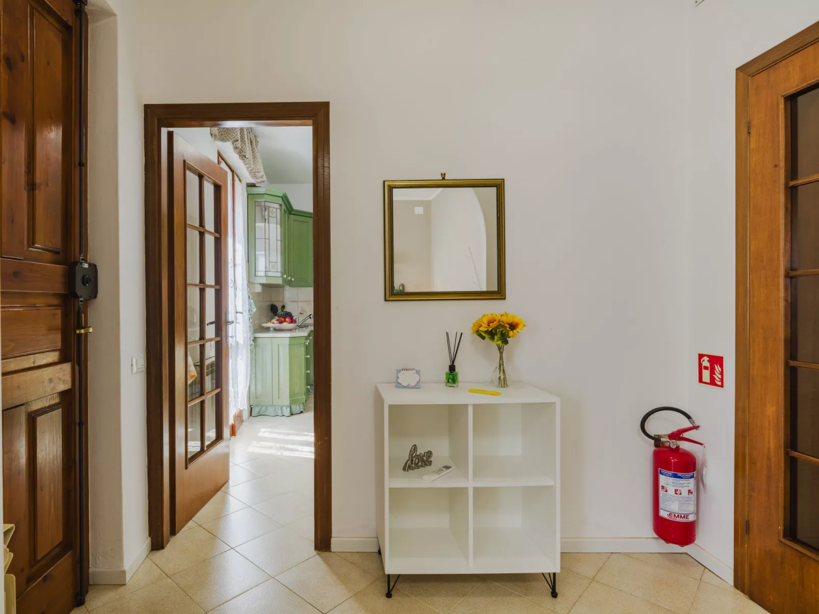 Sunflower piano terra-Binnen