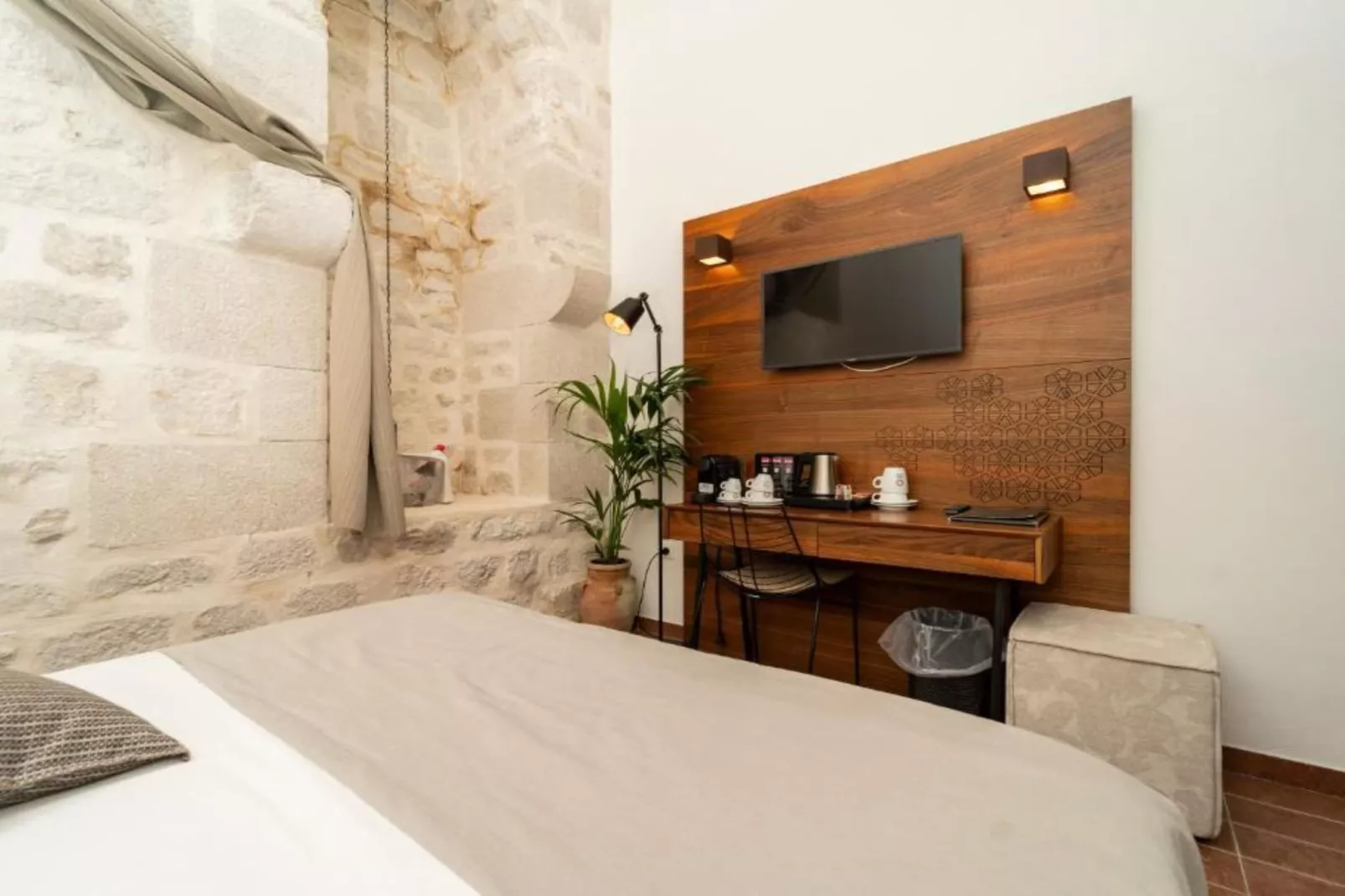 Double Room 10 - Slaapkamer