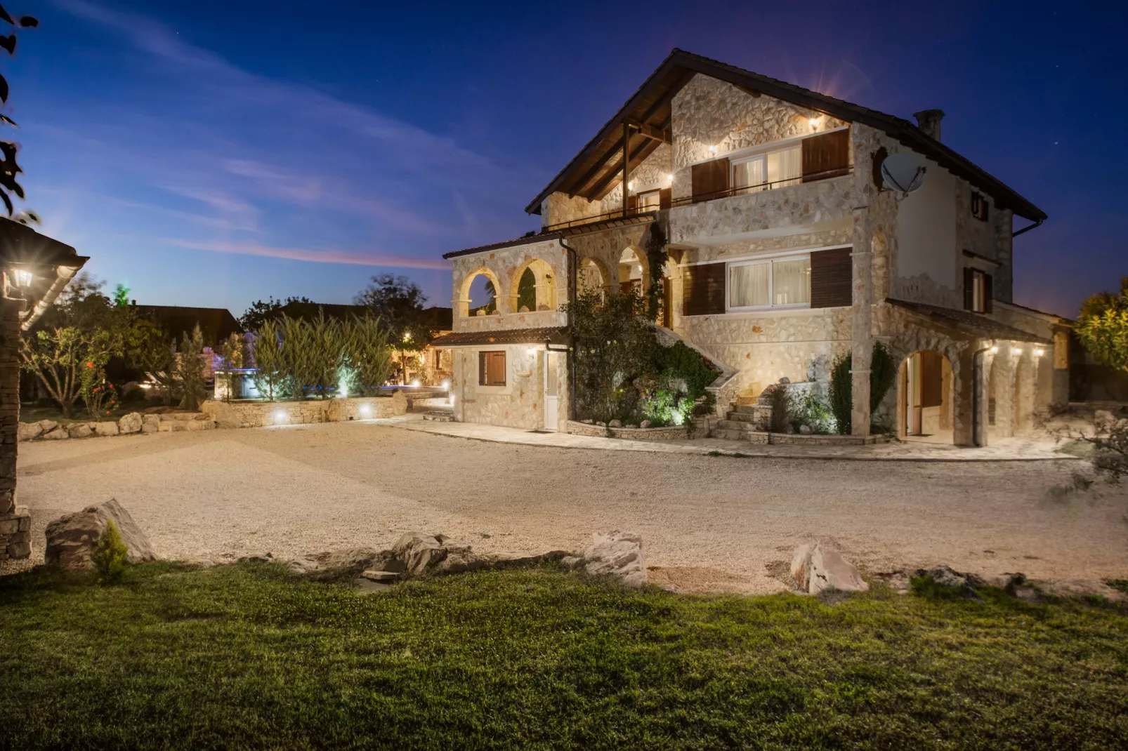 Villa Olea with private heated pool-Buitenkant zomer