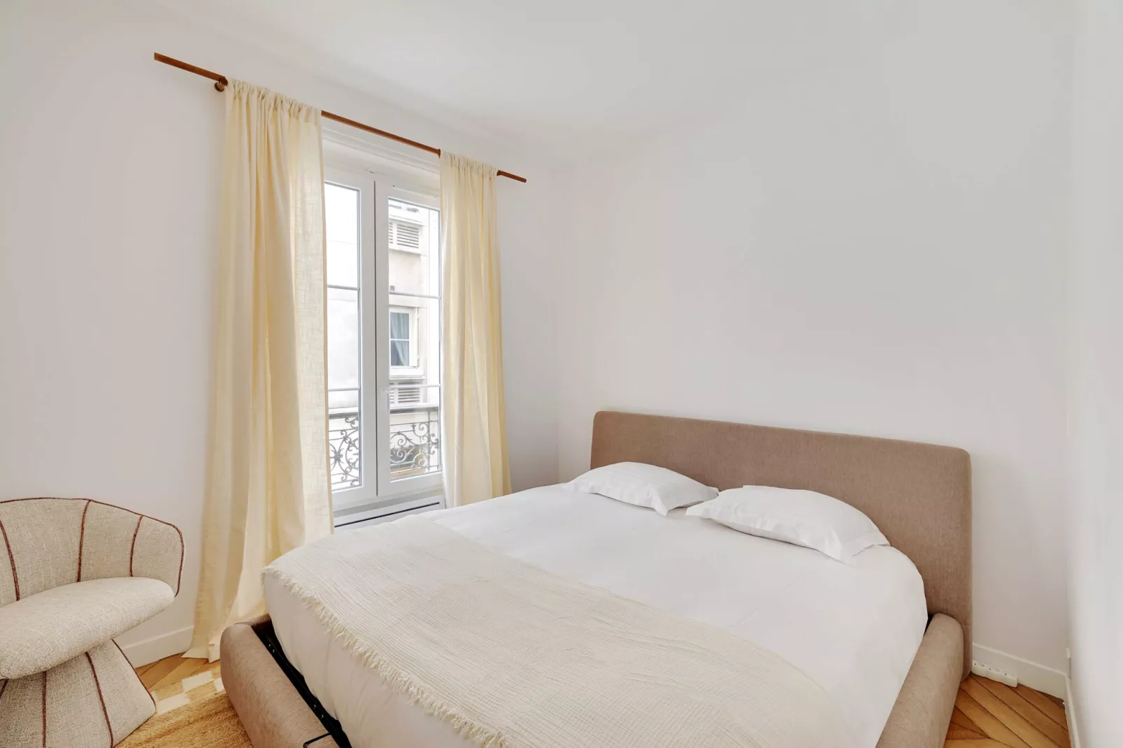 EM-56-LENOIR-Niet-getagd