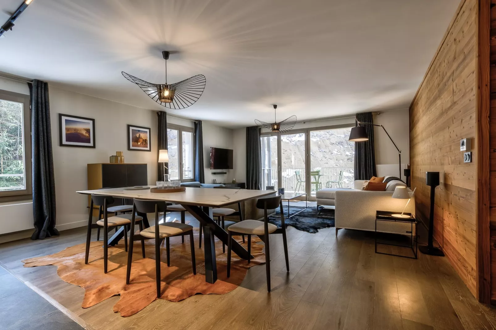 White Pearl A12-Eetkamer