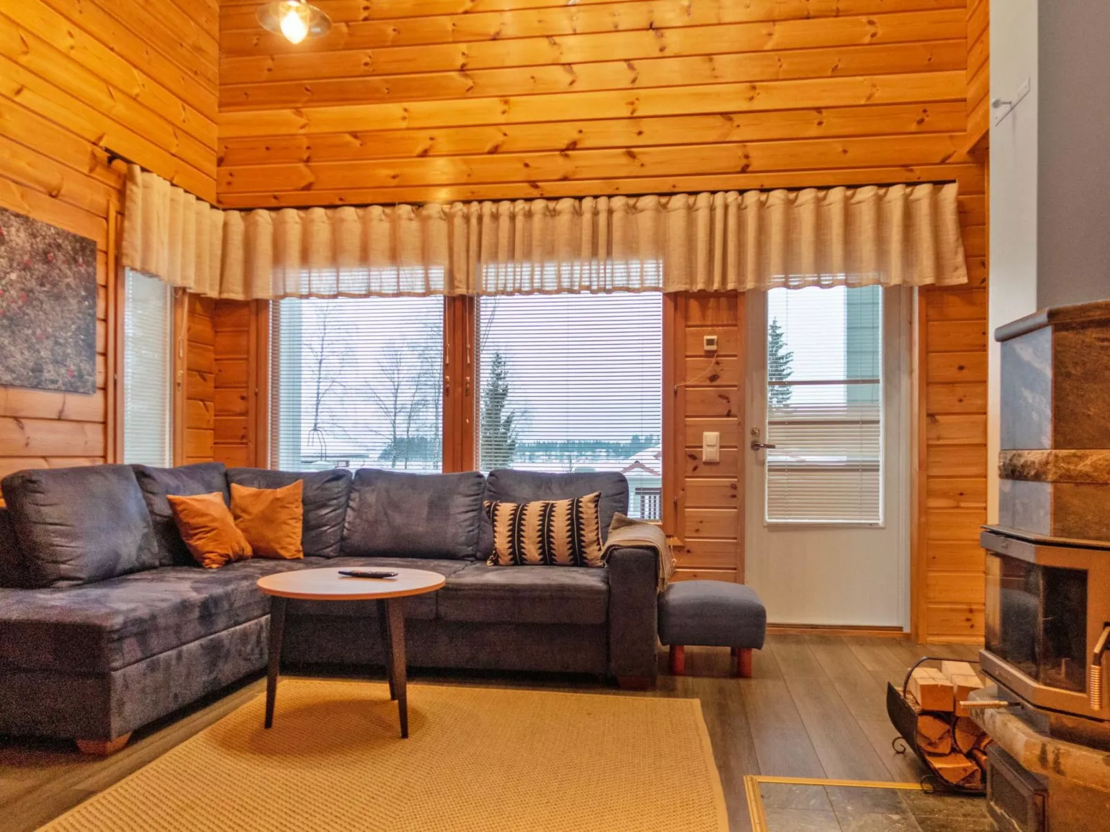 Vuokatti villas ahma-Binnen