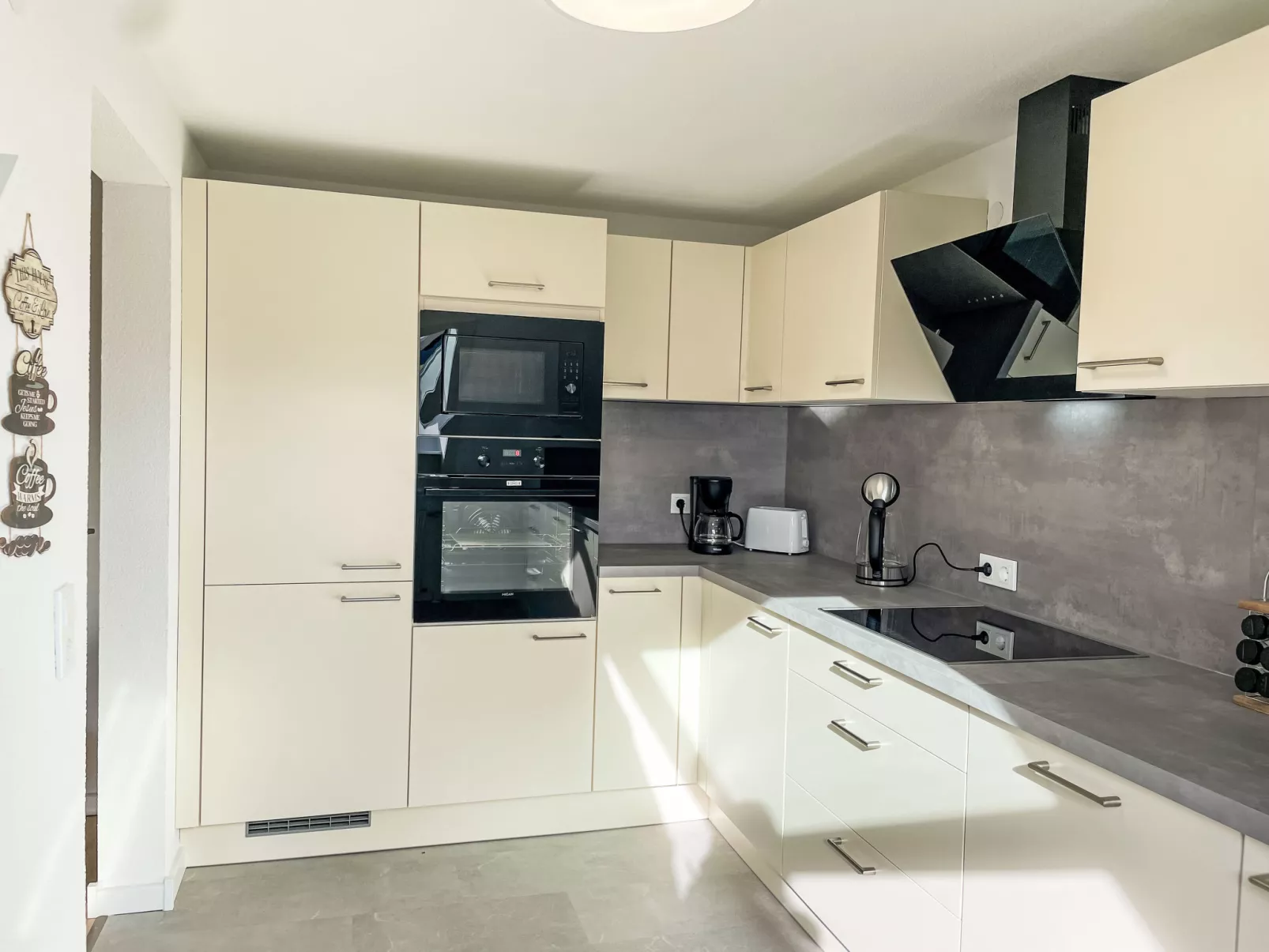 Alexanders Domizil-Binnen