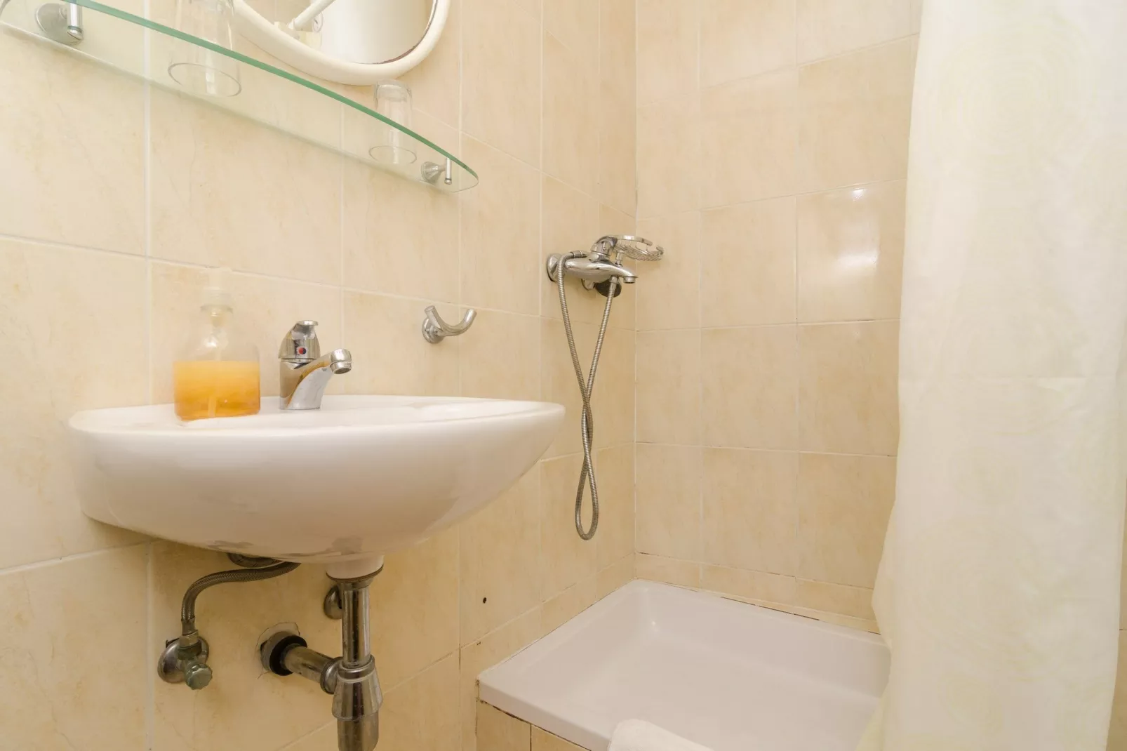 Apartment Olga - Studio Apartment with Terrace-Badkamer