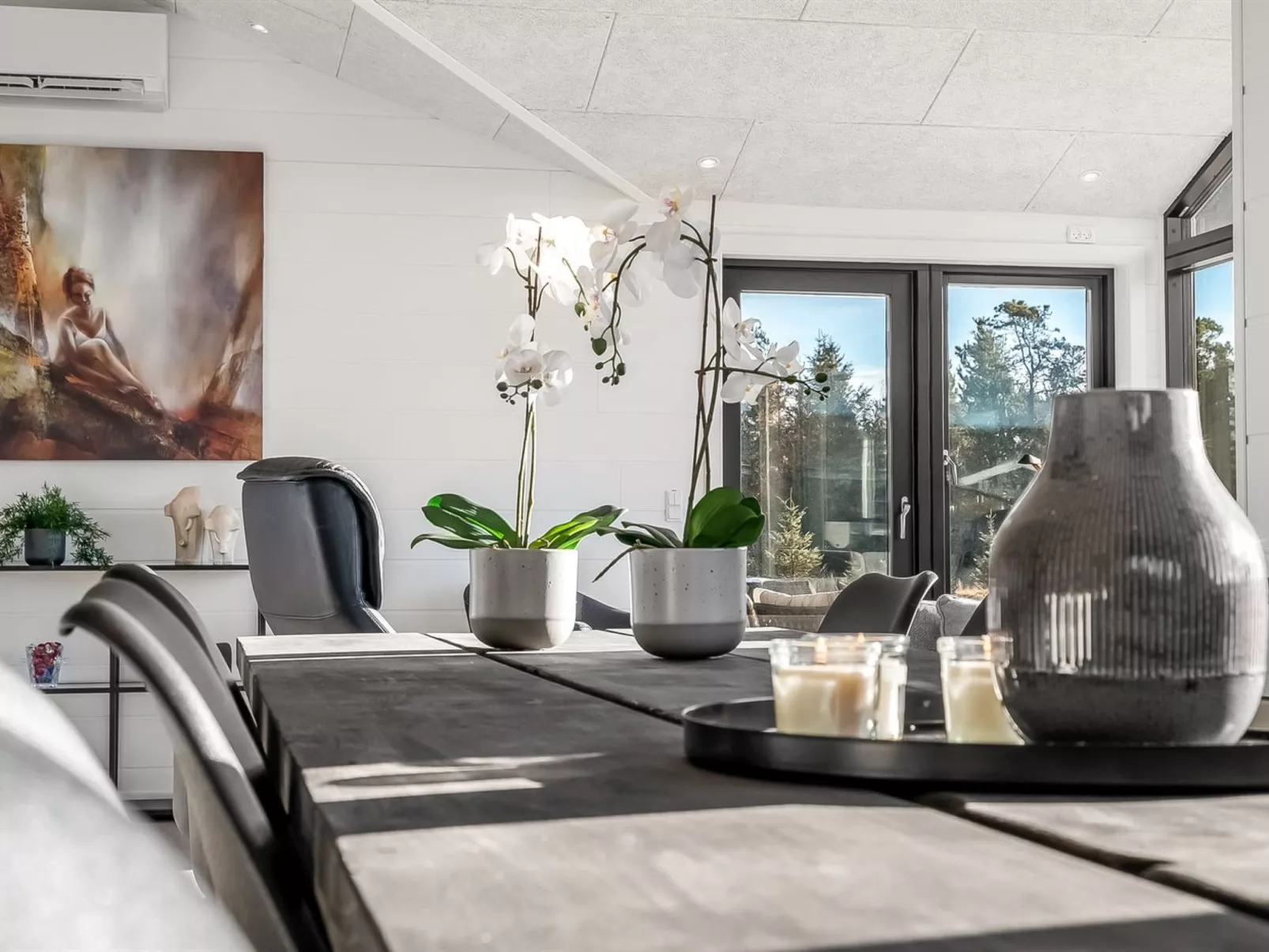 "Daren" - 700m from the sea-Binnen