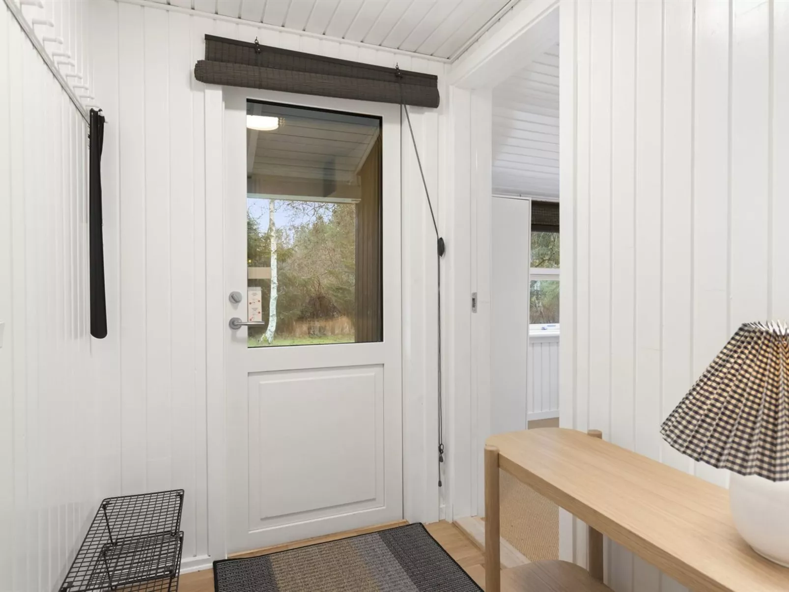 "Elaina" - 290m from the sea-Binnen