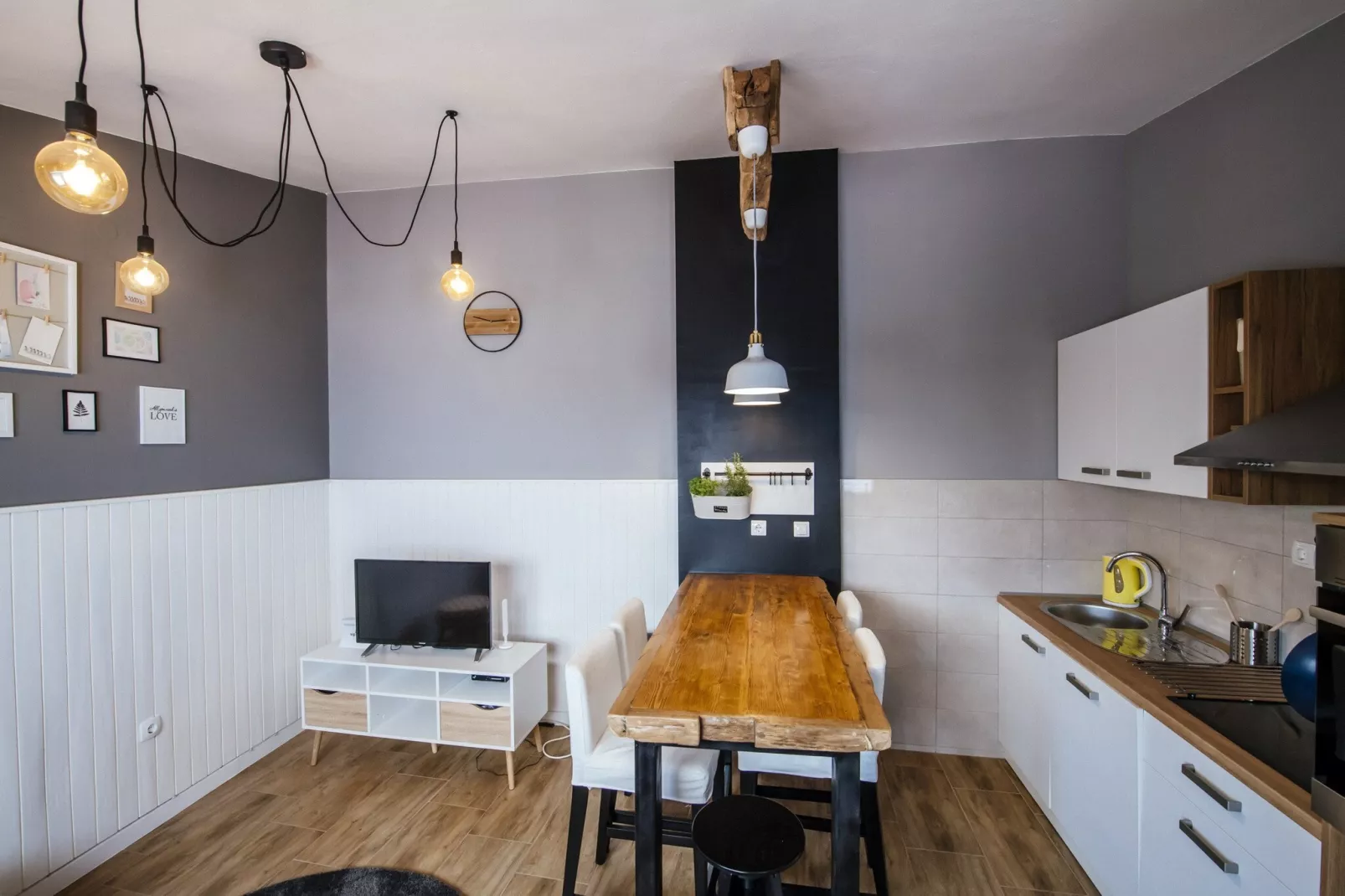 Beach Apartment Neno-Eetkamer