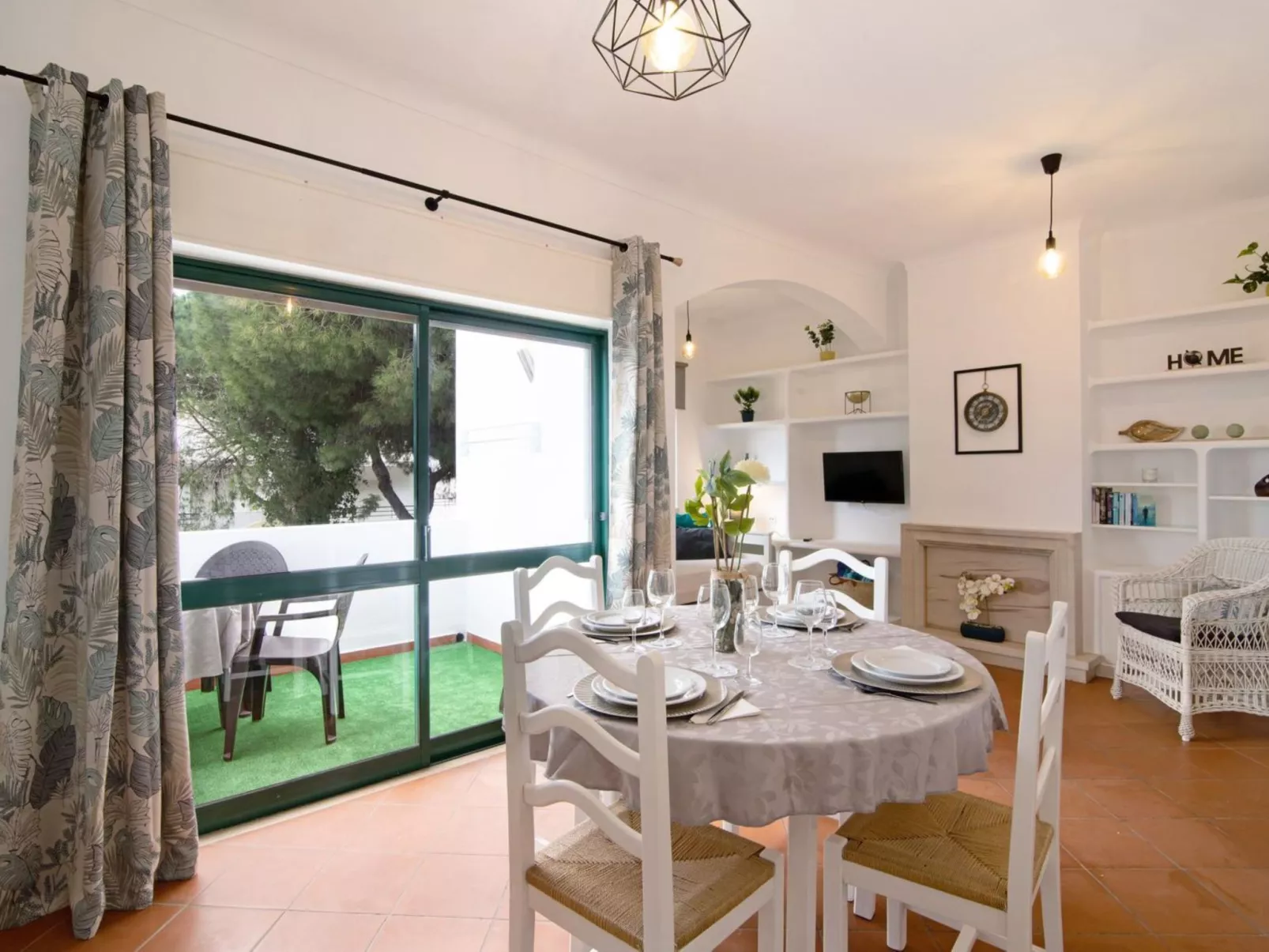 Medusa - Sunny Way-Binnen