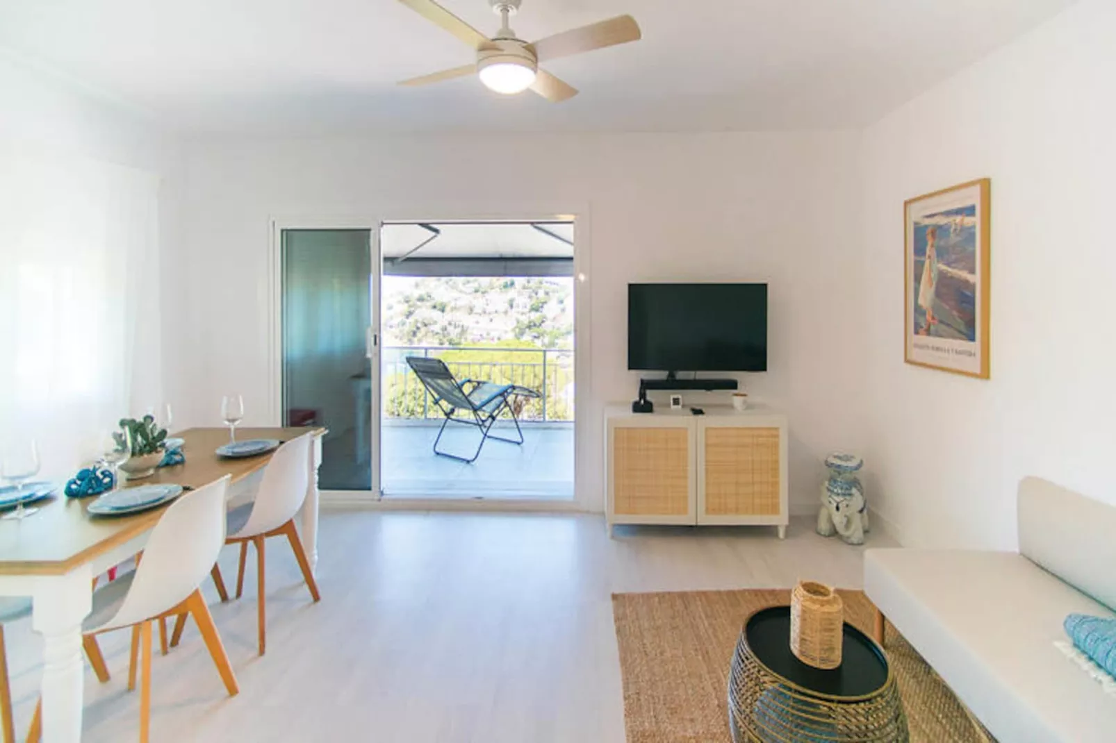 Maison à Roses-Niet-getagd