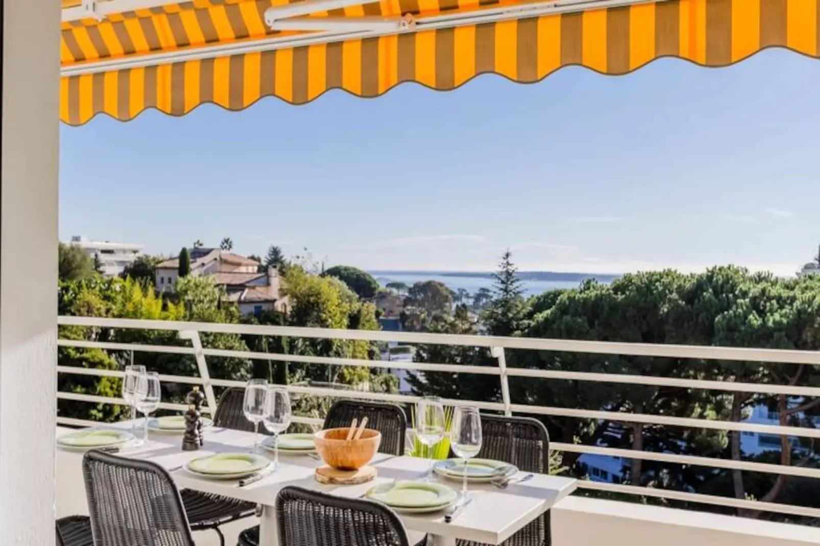 Résidence 4p De 96m&sup2; Sur Les Hauteurs De Cannes-Niet-getagd