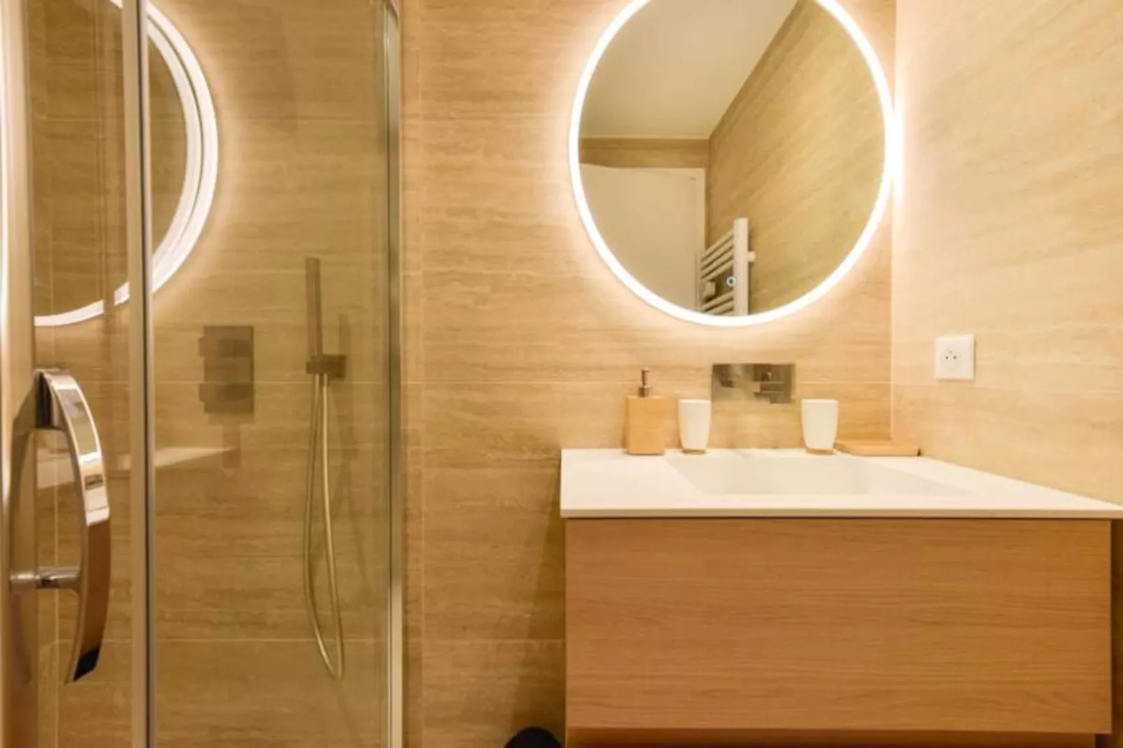 Résidence 2p De Standing &agrave; 100m Du Palais-Niet-getagd