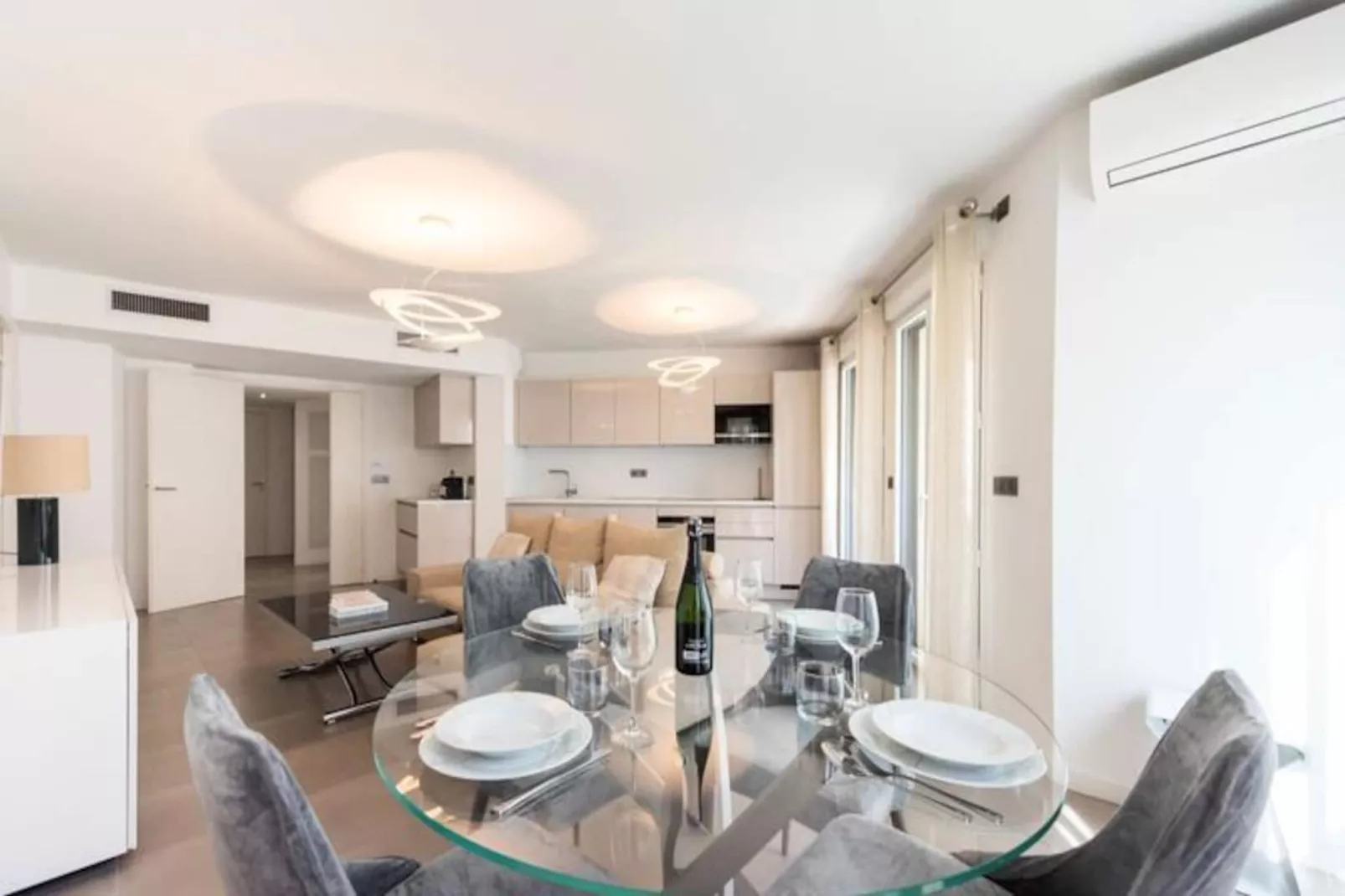 Résidence 3p Piscine, Parking Et Plages &agrave; 100m-Niet-getagd