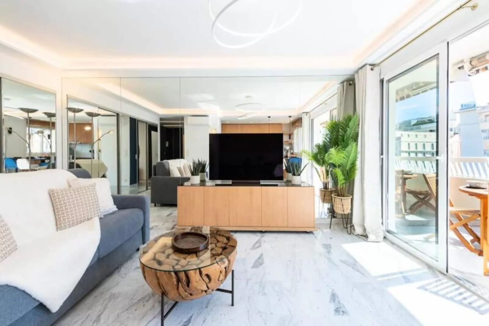 Résidence Grand 2p Rénové Terrasse Cœur De Cannes-Niet-getagd