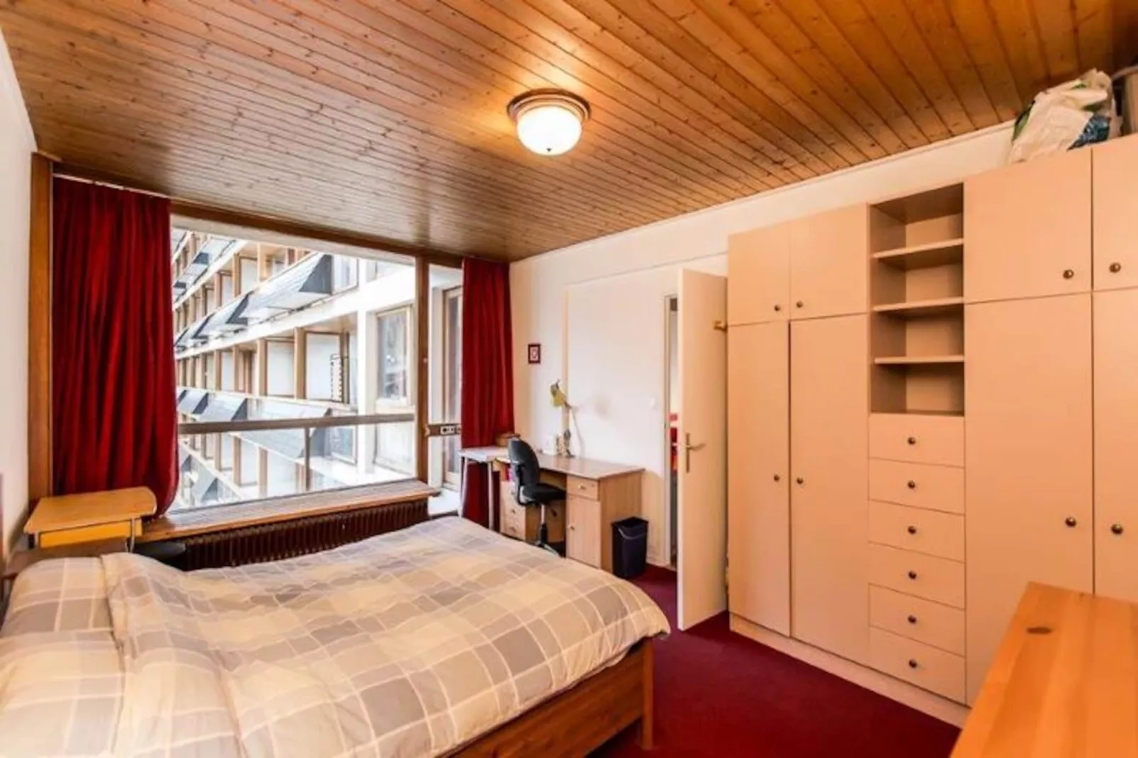 Résidence Le Portillo-Niet-getagd