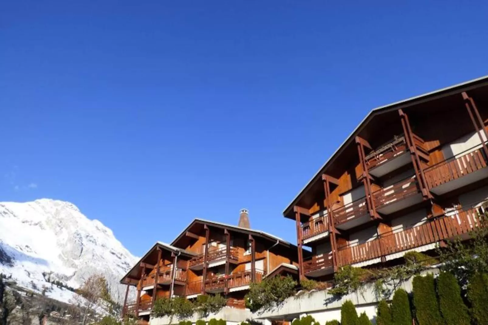 Résidence Loges B-Niet-getagd