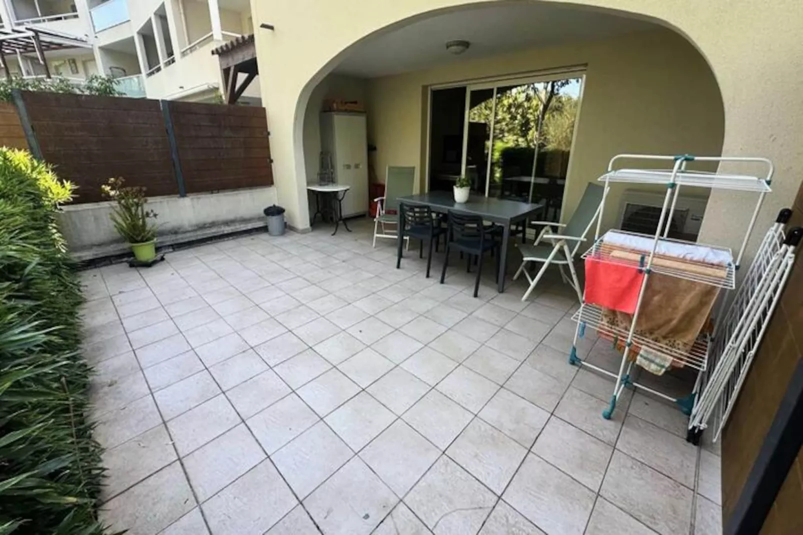 Résidence Lac-Niet-getagd