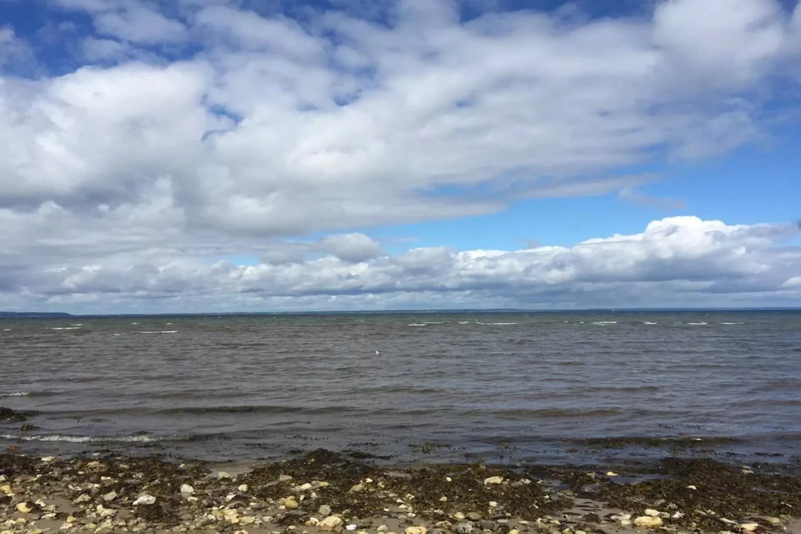 Luxe zwembadvilla bij zee -- By Traum Ferienwohnungen-Waterzicht