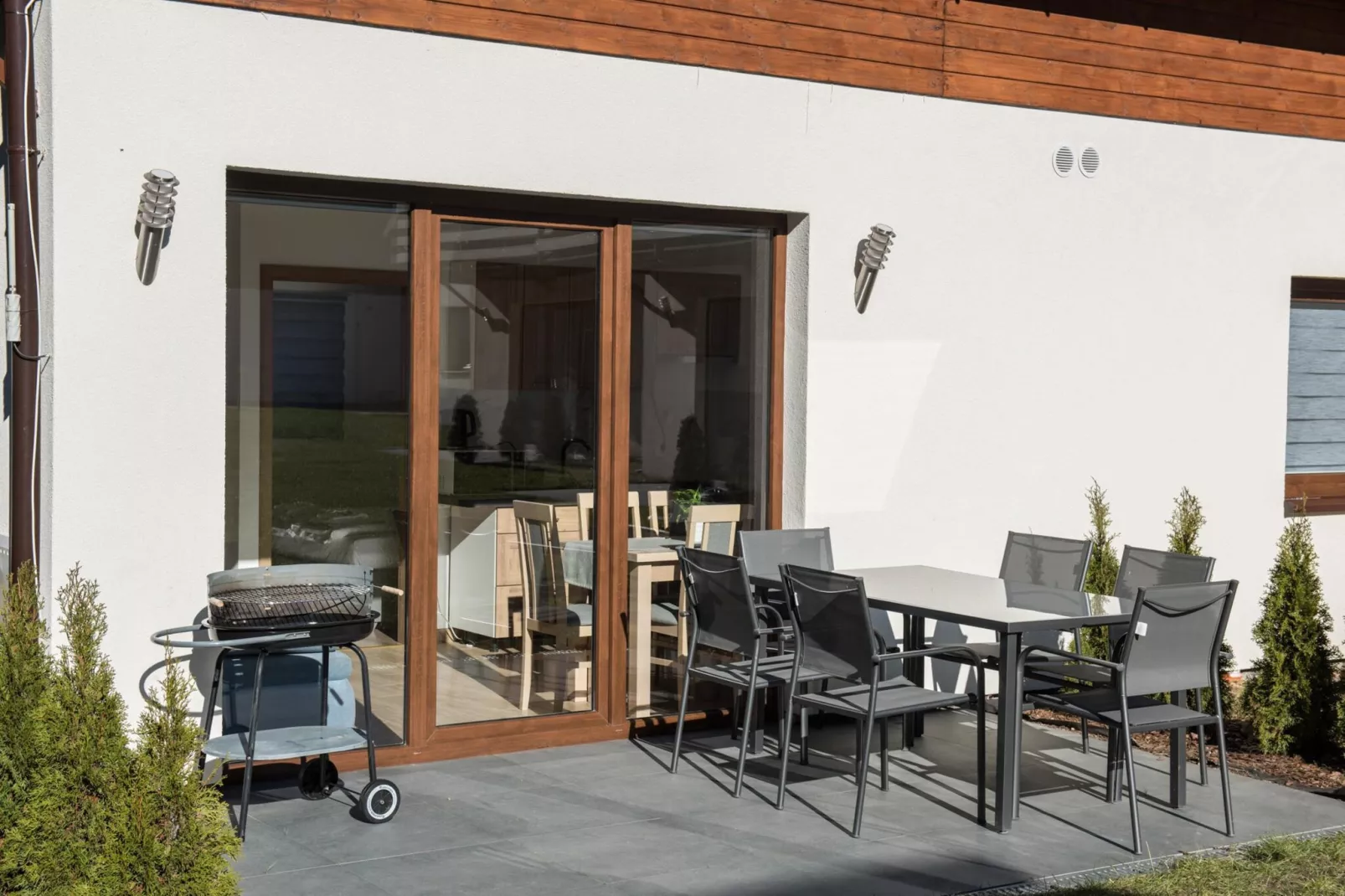 Apartament 7-osobowy parter Jarosławiec-Woonkamer