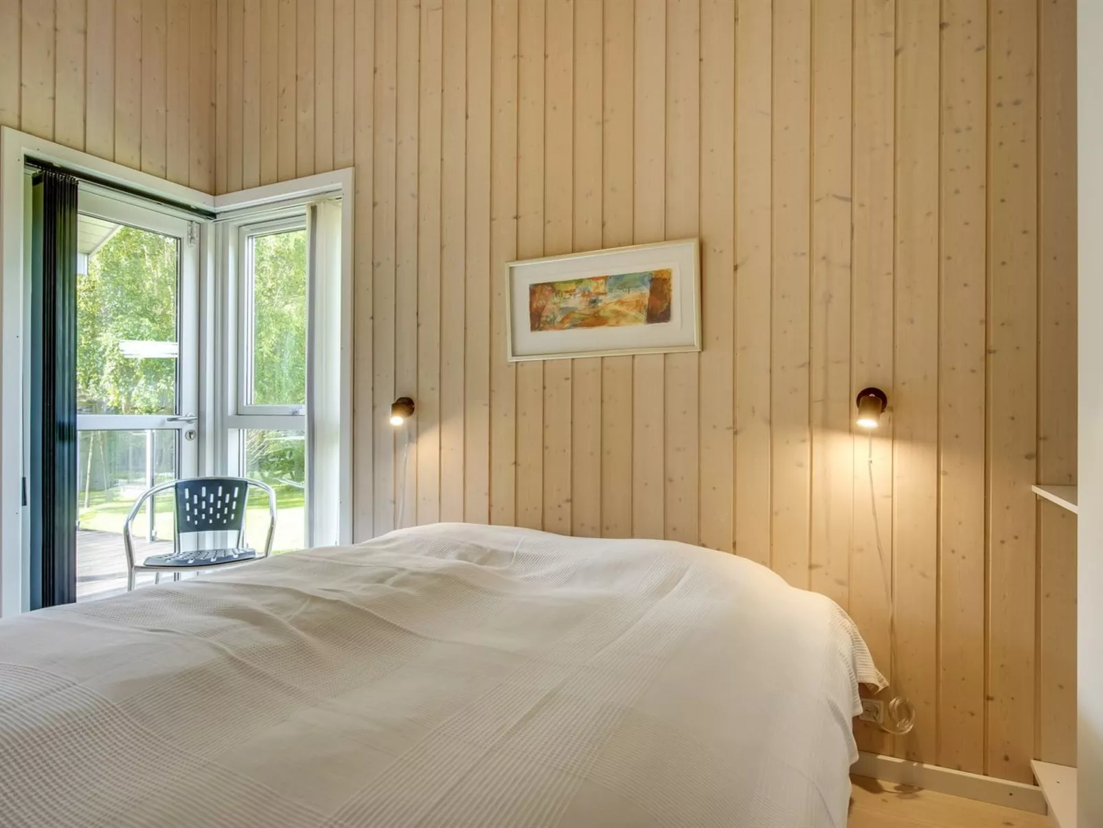 "Anemone" - 700m from the sea-Binnen