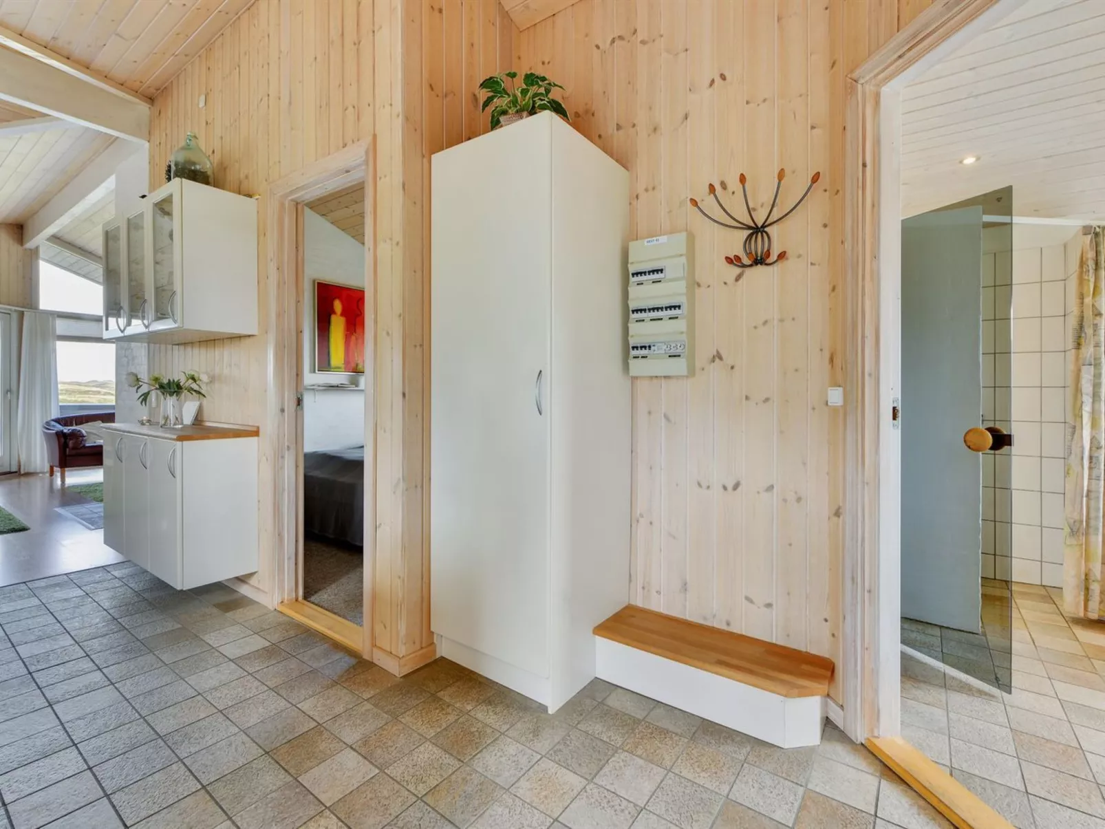 "Electra" - 500m to the fjord-Binnen