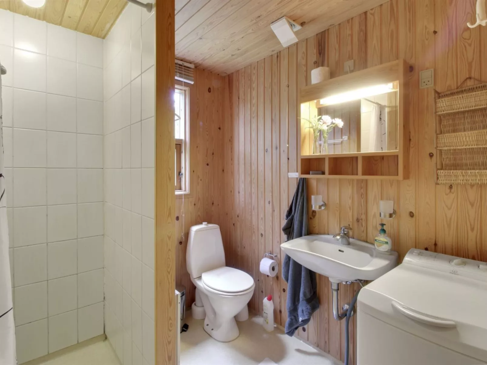 "Gerasim" - 400m from the sea-Binnen