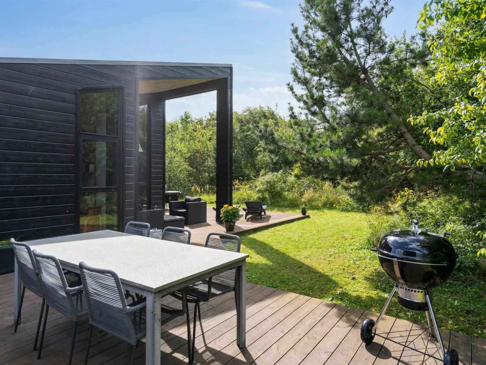 "Herdie" - 900m from the sea-Buiten