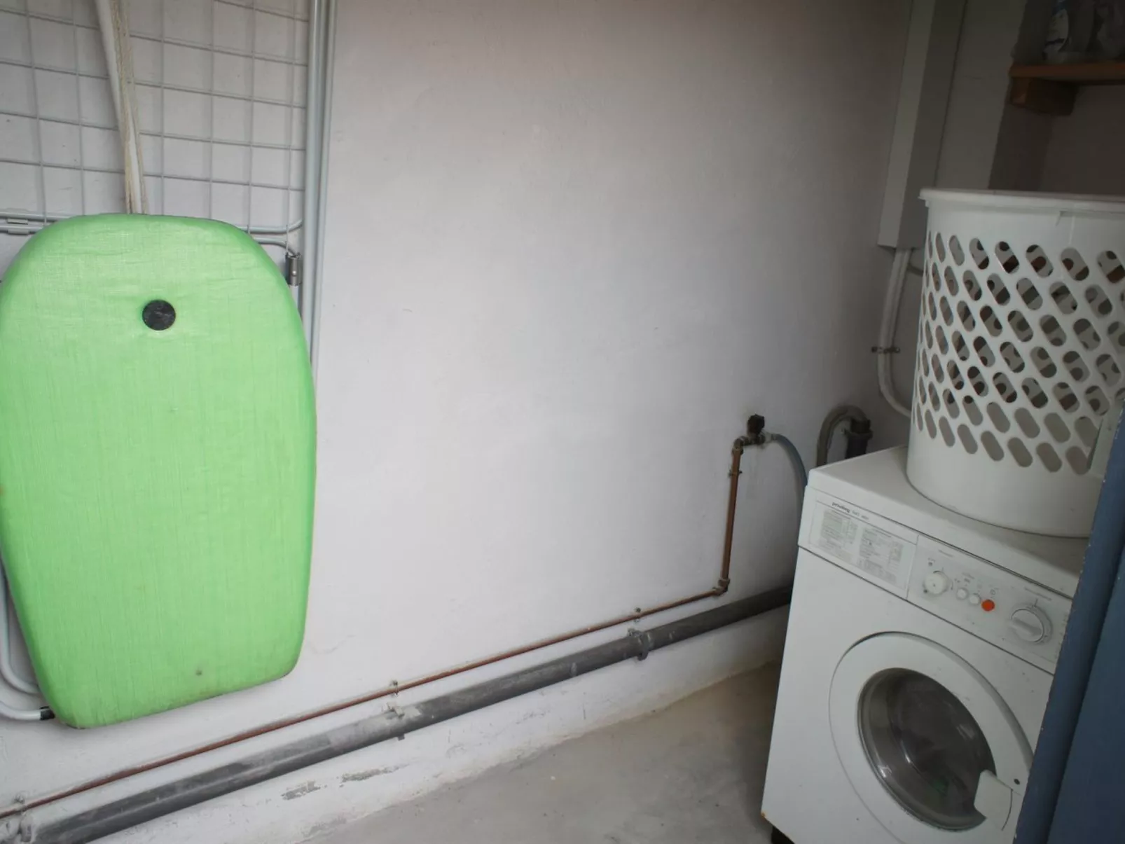 "Karla" - 100m from the sea-Binnen