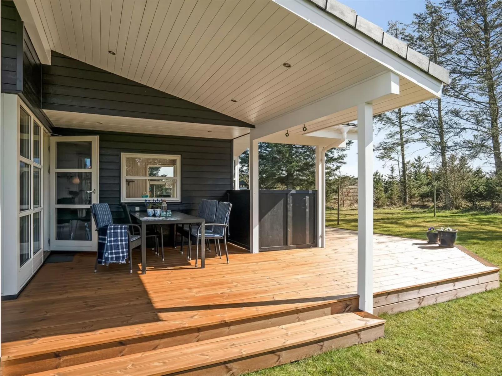 "Troels" - 750m from the sea-Buiten