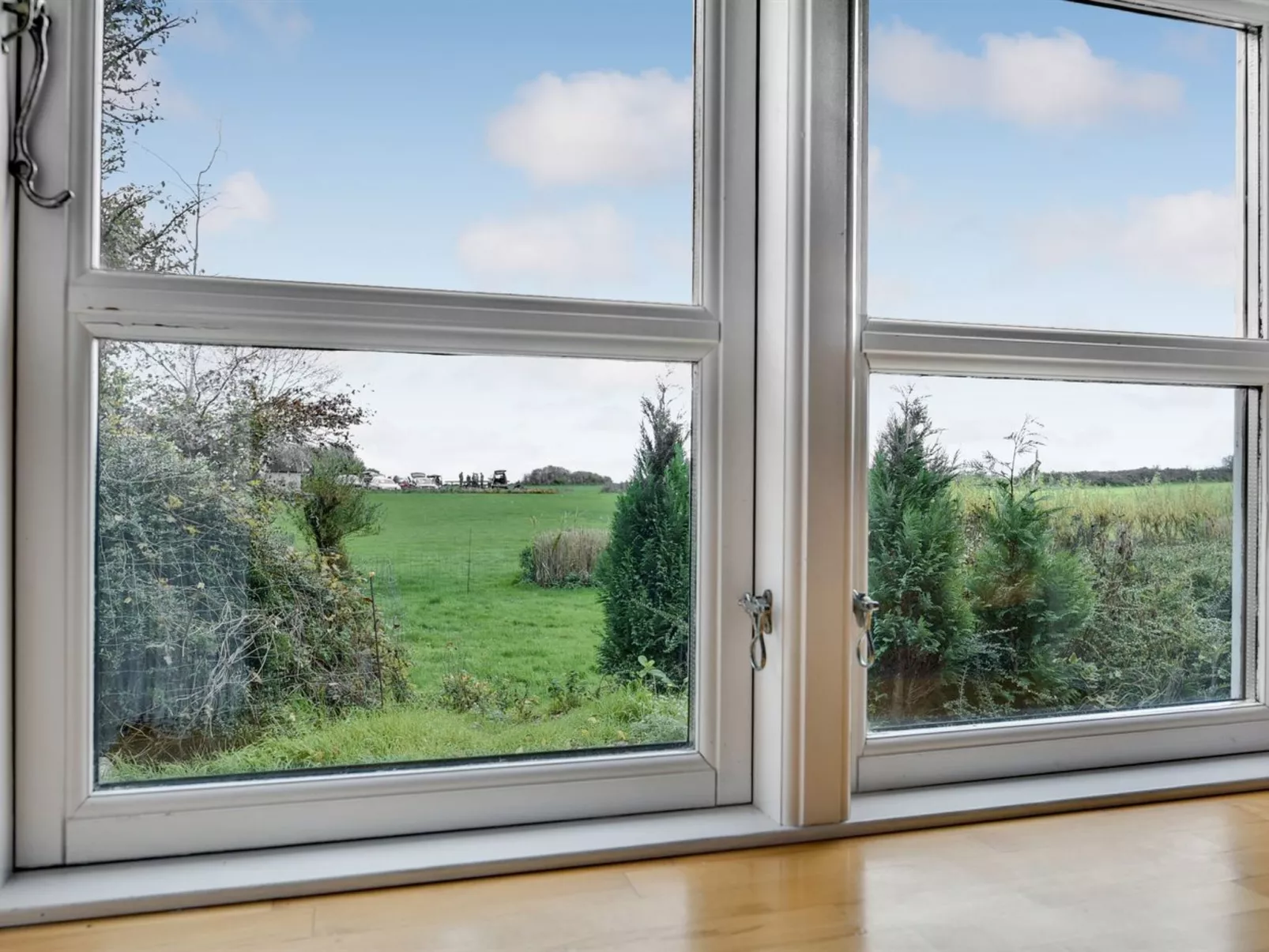 "Joran" - 120m from the sea-Buiten