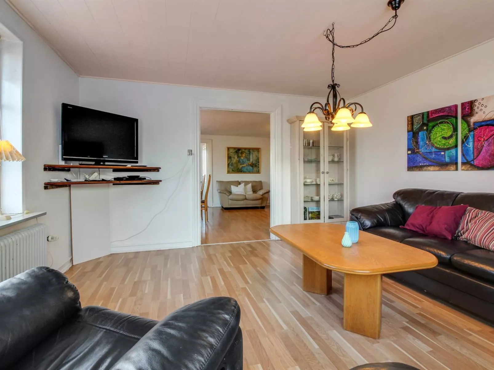 "Fraþulf" - 6km from the sea-Binnen