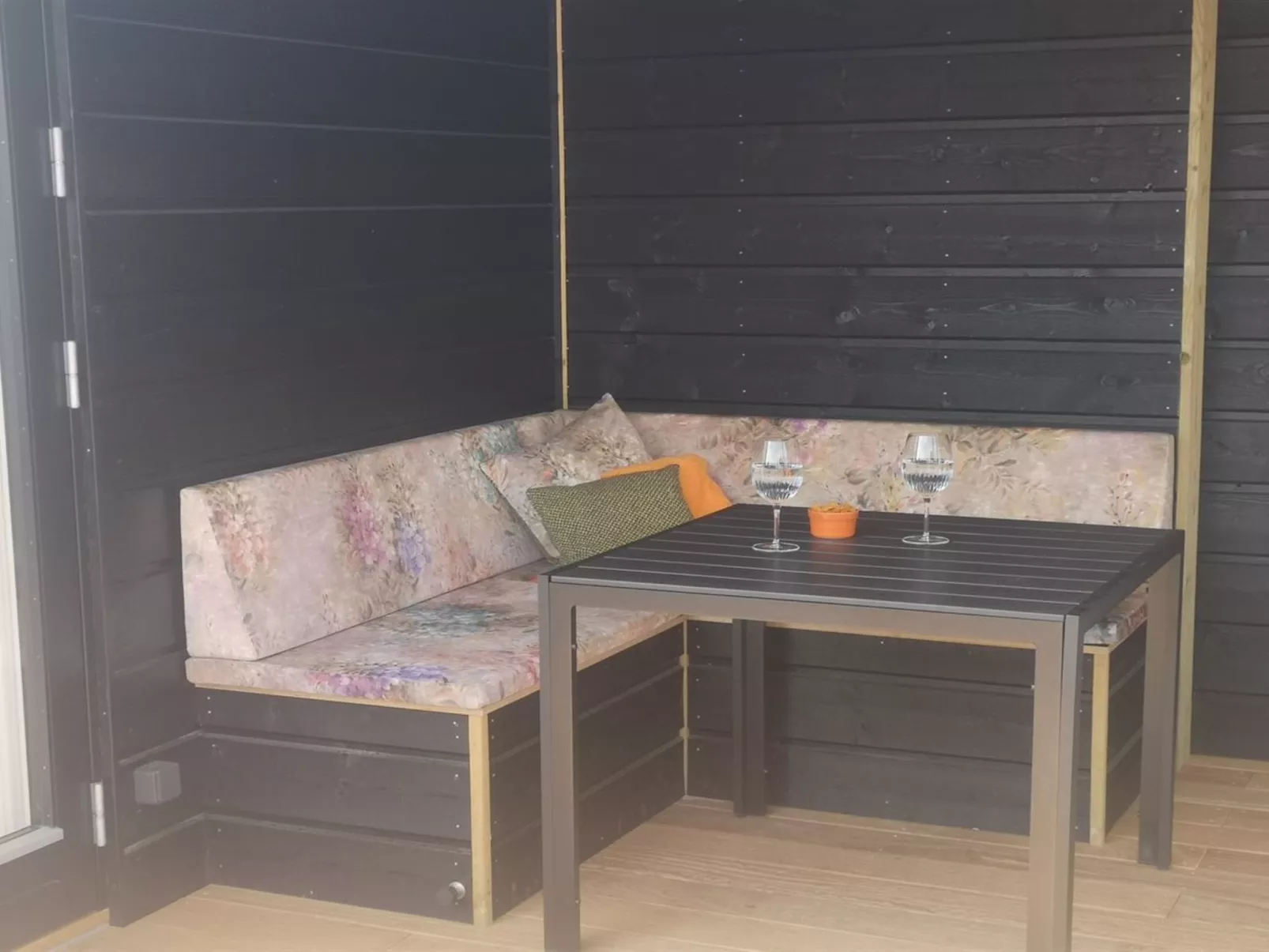 "Darla" - 375m from the sea-Buiten